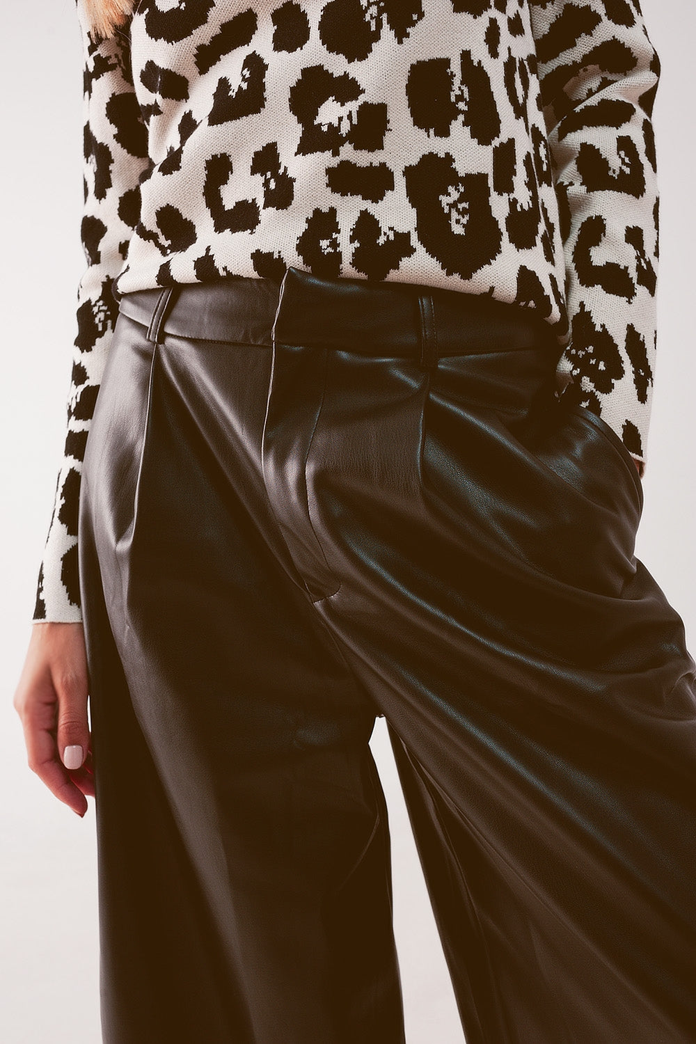 Black Faux Leather Wide Leg Pants for Women - Stylish & Comfortable High Waist Trousers for Casual Outings, Office Wear & Evening Events