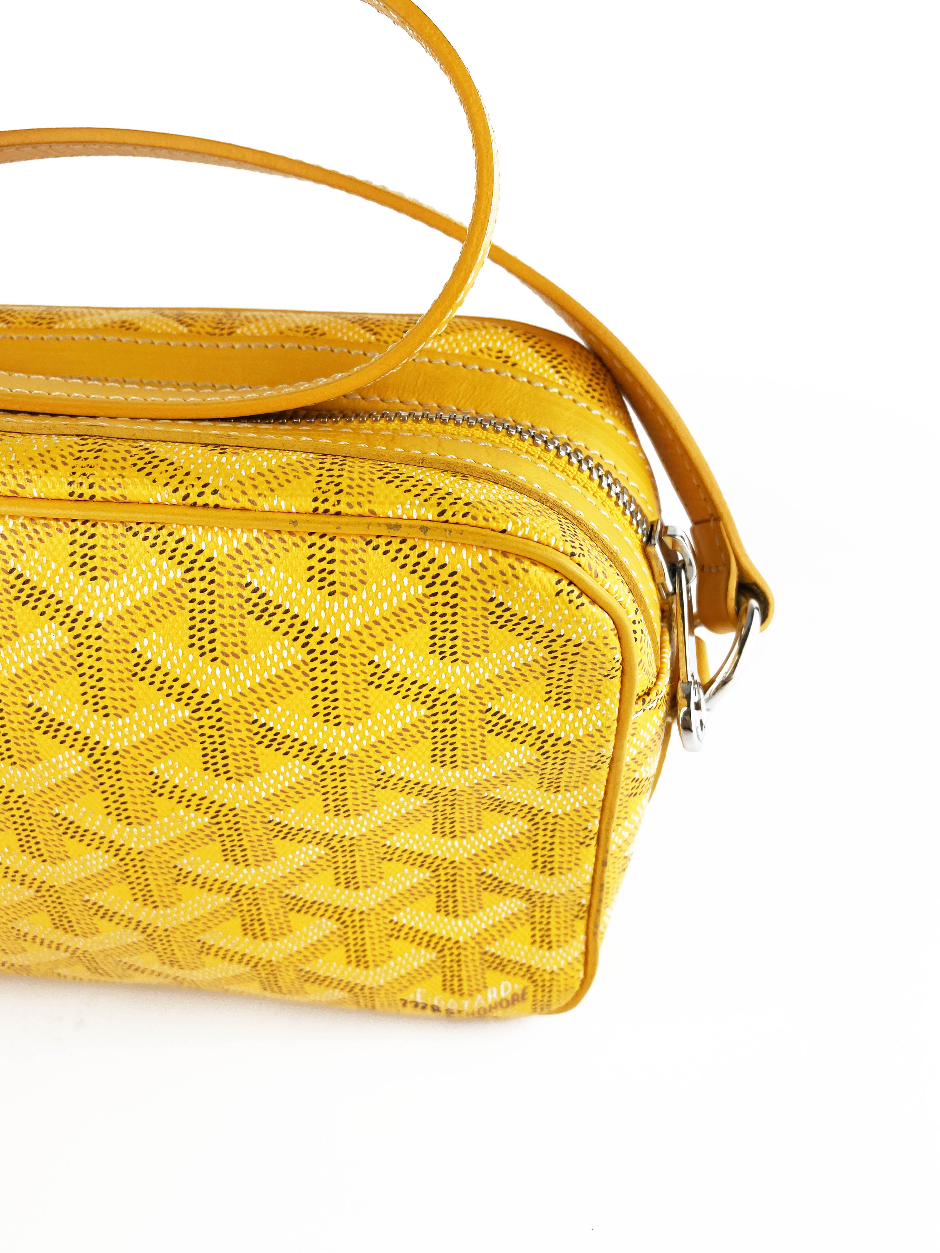 Goyard Yellow Sac Cap Vert Crossbody Bag - Stylish & Durable Handbag for Women | Perfect for Travel, Shopping & Everyday Use
