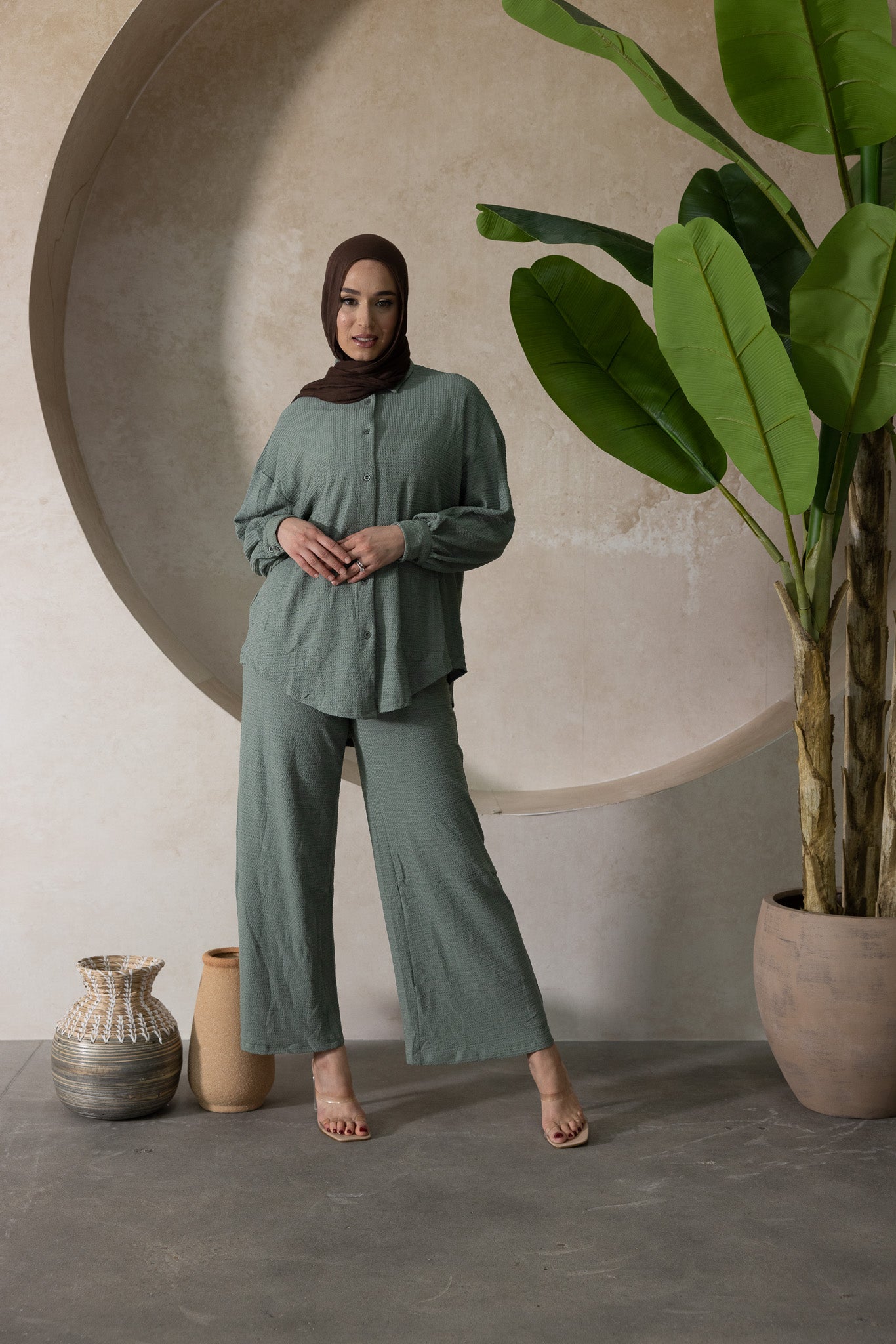Dream Detailed Pants for Women - High Waisted Flared Jeans with Stretch | Perfect for Casual Outfits, Date Nights & Office Wear