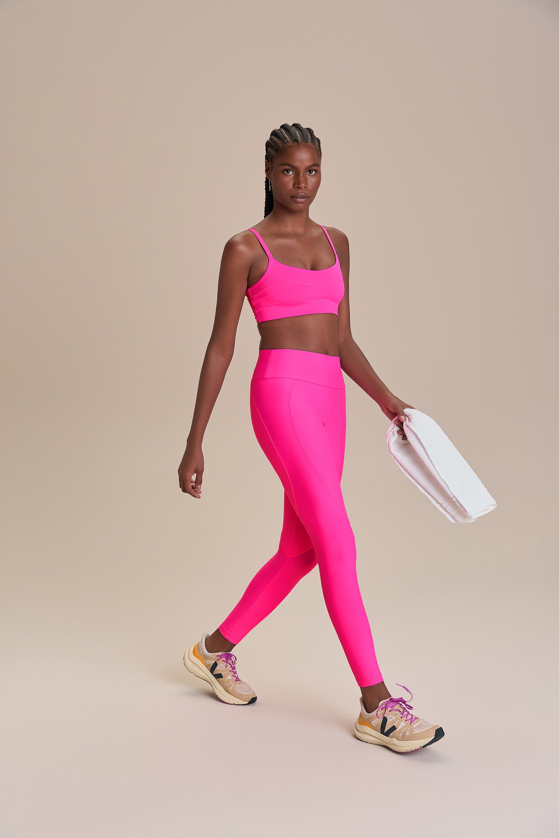 Neo Sense Pro® Curve Sports Bra - High Support Wireless Workout Bra for Women - Perfect for Running, Yoga & Gym Fitness Activities
