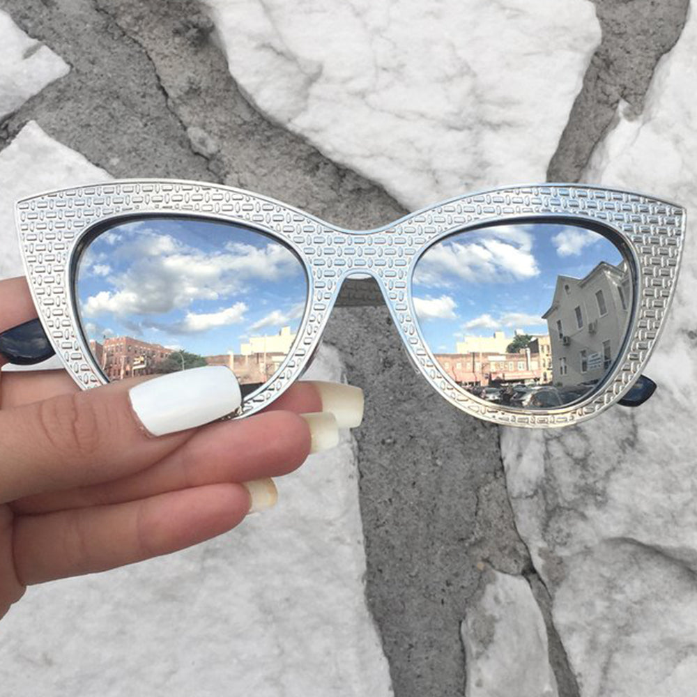 Selena Sunnies Silver Silver - Stylish Sunglasses for Women - UV Protection & Fashionable Design - Perfect for Beach, Driving & Outdoor Activities