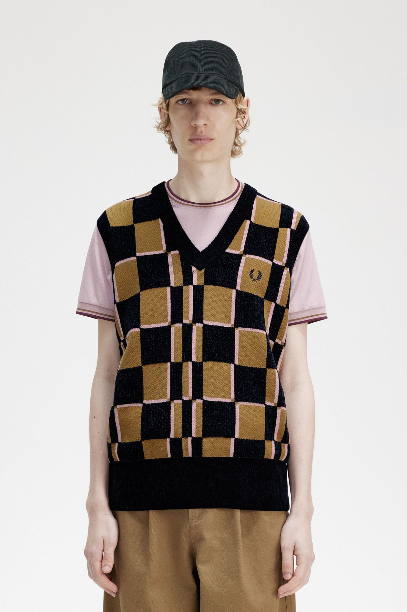 Glitch Checkerboard Tank Top for Women - Trendy Graphic Print Casual Tee - Perfect for Streetwear, Music Festivals & Summer Outfits