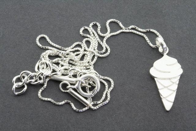 Stylish Ice Cream Pendant Necklace - Cute & Trendy Jewelry for Women & Girls - Perfect for Parties, Gifts & Everyday Wear
