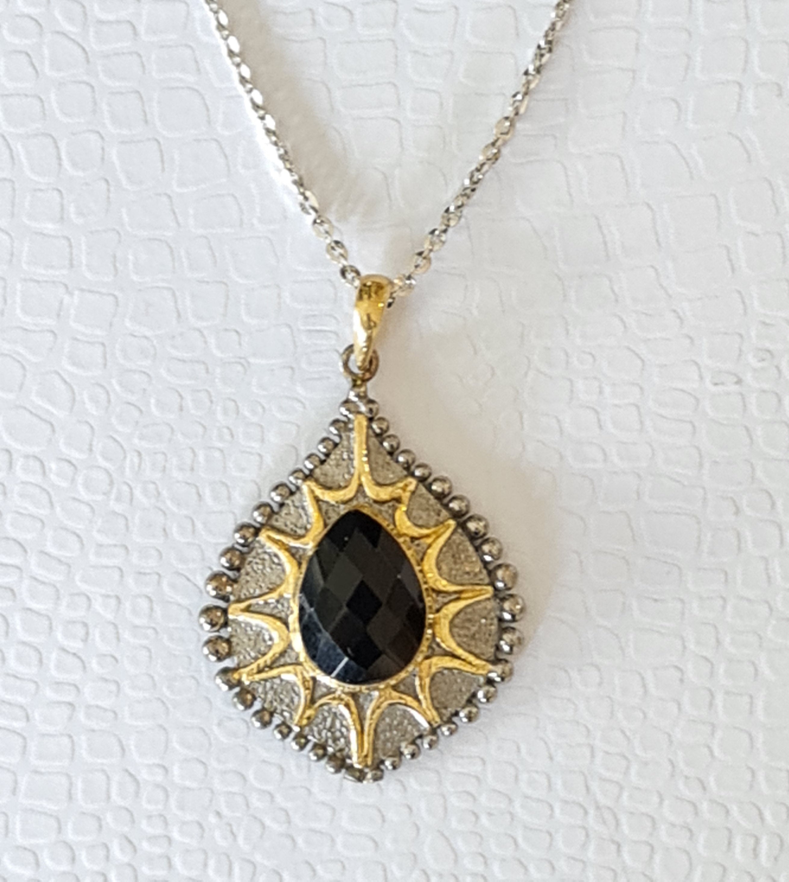 Siara Black Onyx Pendant Necklace - Sterling Silver & 14K Gold Plated | Elegant Jewelry Gift for Women, Perfect for Parties, Weddings & Special Occasions