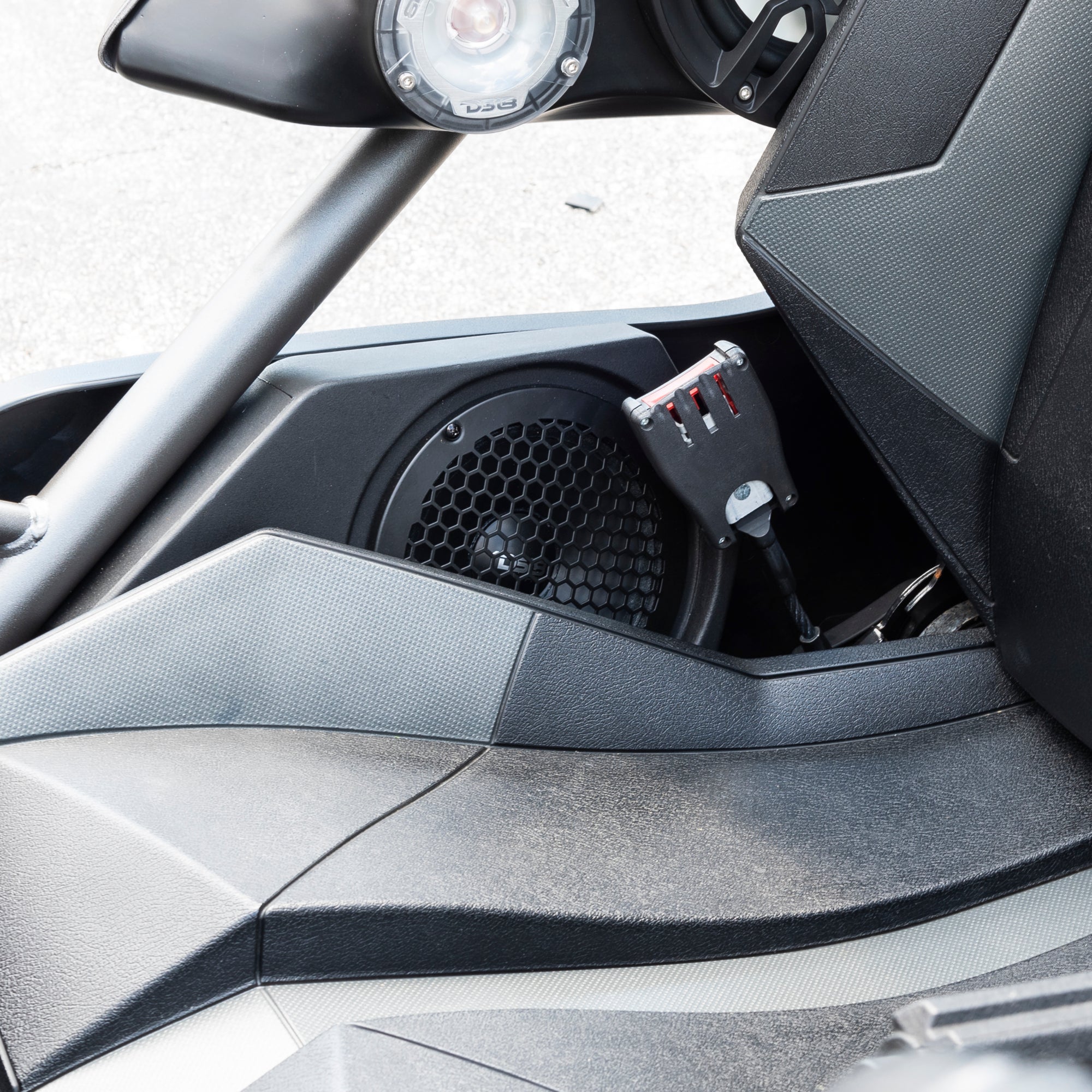 Polaris Slingshot Side Panel Enclosure Loaded with 2 PRO SM6, 2 ZXI T1 & 2 PRO GRILL6 MS/BK | Compatible with 2015-2019 Models | Perfect for Off-Road Adventures & Outdoor Enthusiasts