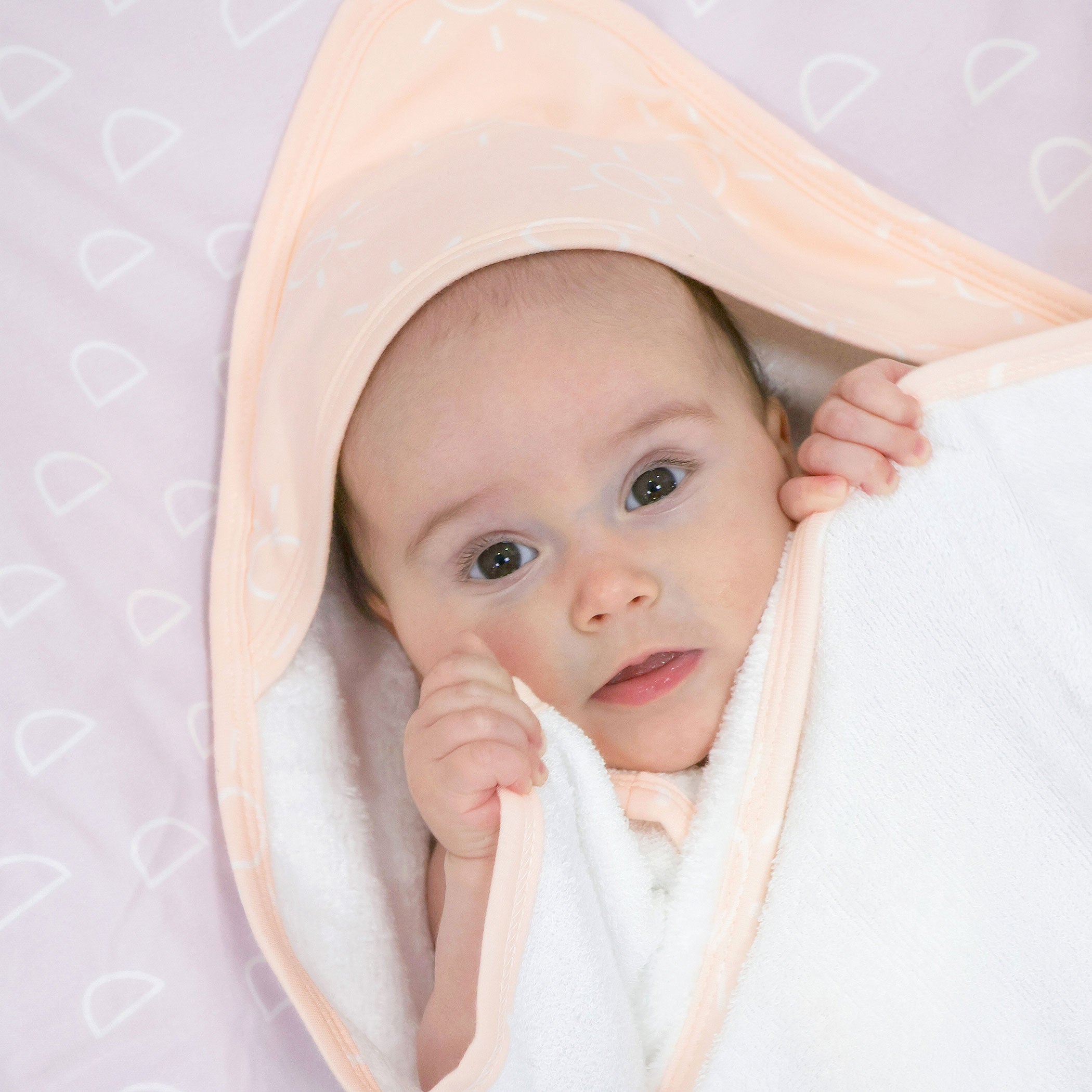Nordic 2-Pack Hooded Baby Towel Set - Soft Peach & Lilac for Newborns, Infants & Toddlers - Perfect for Bath Time, Swimming & Beach Outings