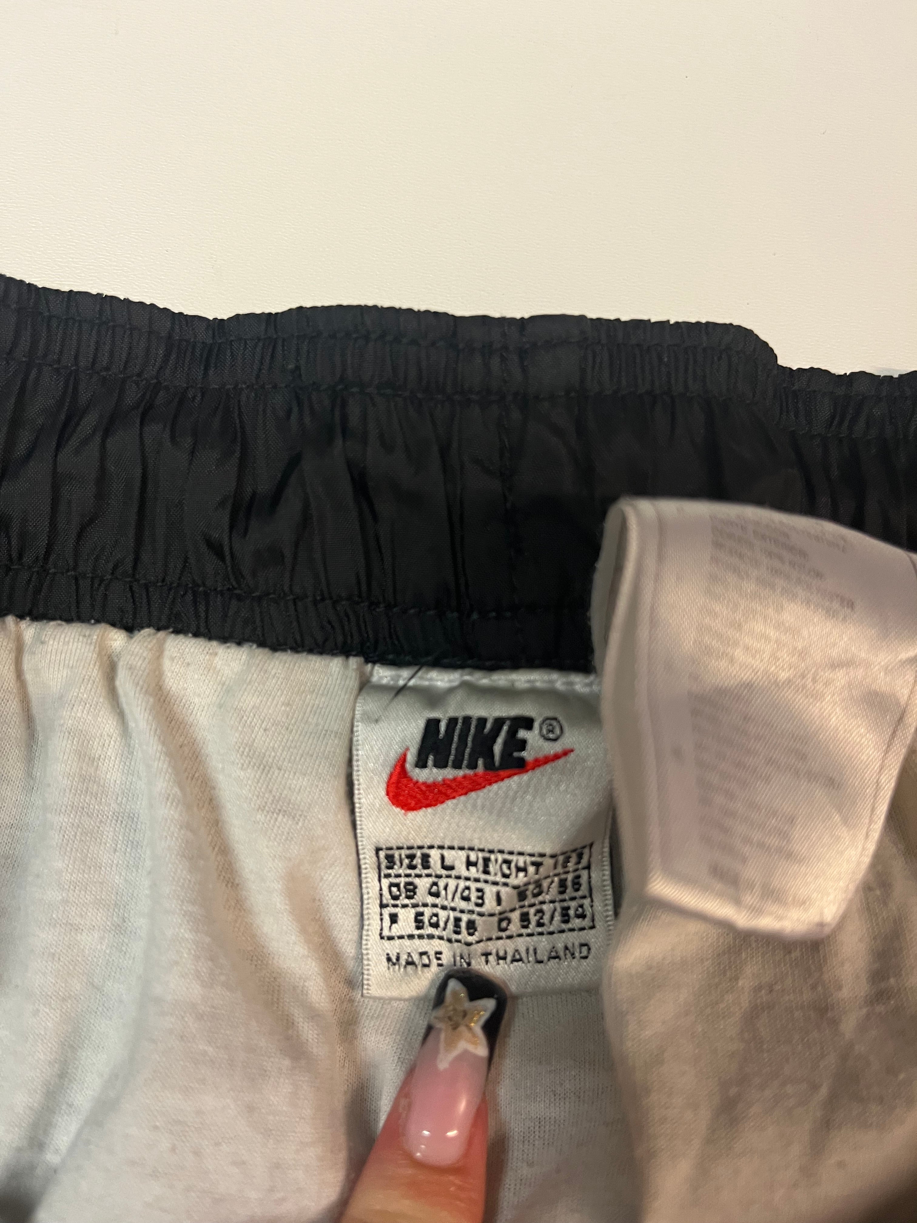 Vintage Nike Trackpants - Men's Loose Fit Joggers (Style 1156) | Retro Athletic Pants for Running, Gym & Casual Streetwear