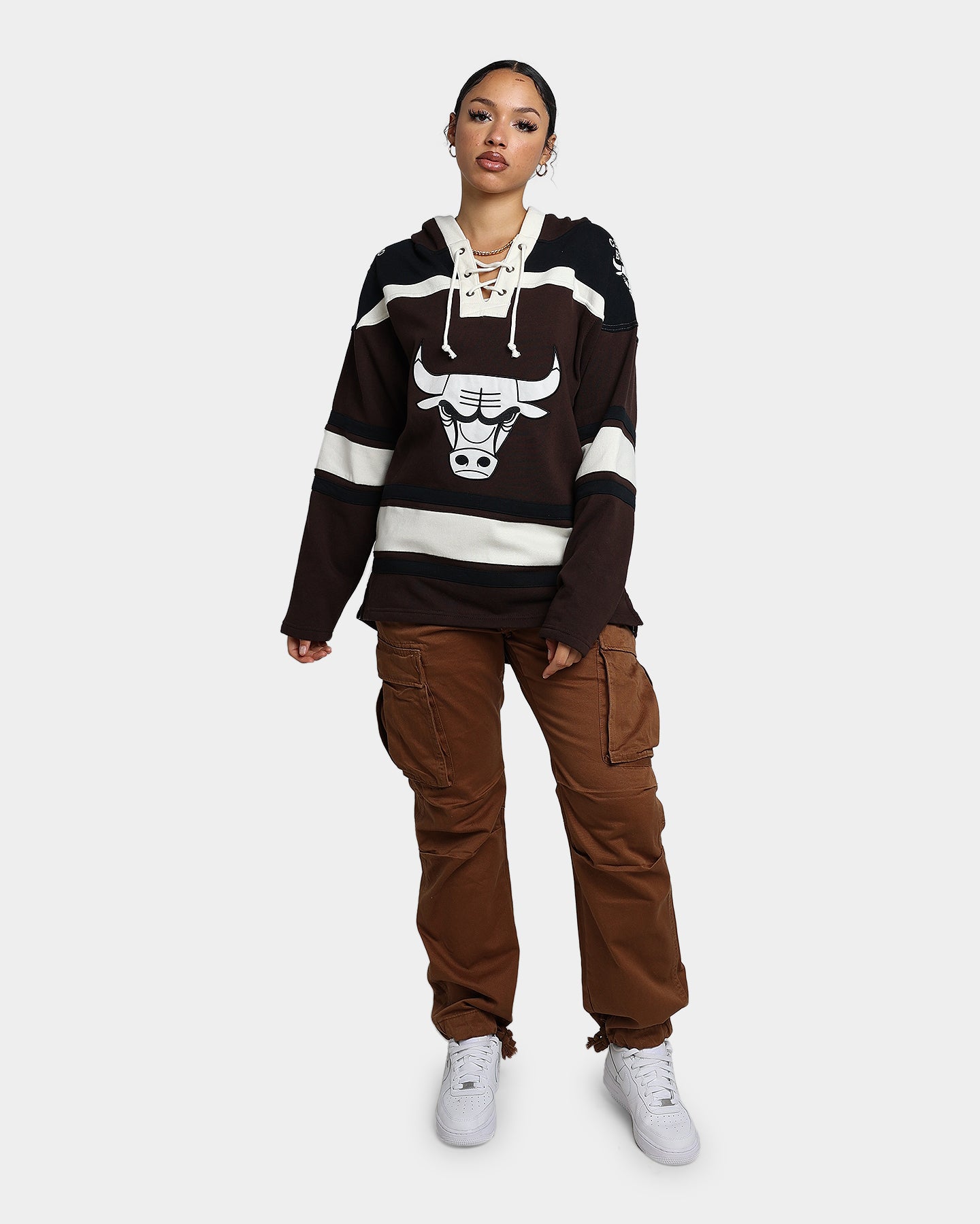47 Brand Chicago Bulls Superior Lacer Hoodie Brown - Men's NBA Pullover Sweatshirt for Basketball Fans & Streetwear Fashion | Game Day & Casual Wear