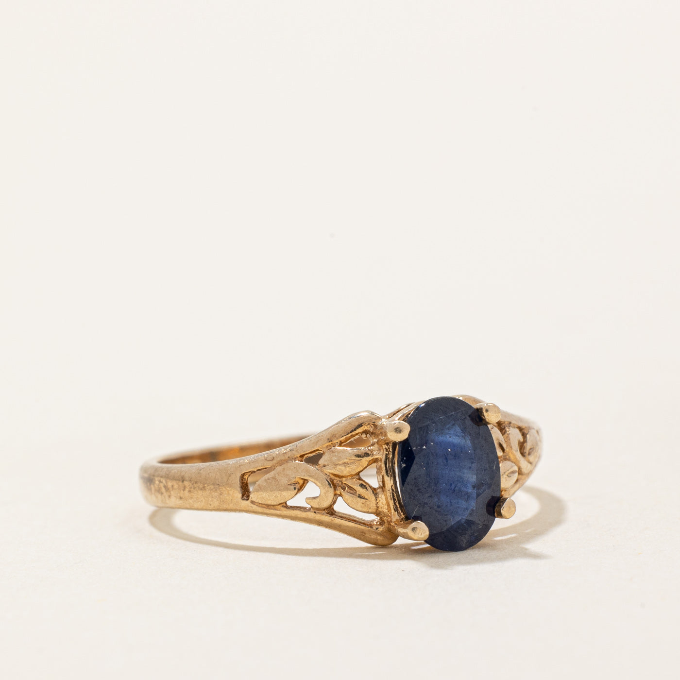 0.80ct Natural Sapphire Engagement Ring for Women - Size 6.75 - Perfect for Proposals, Weddings & Anniversary Gifts - Elegant Blue Gemstone Jewelry