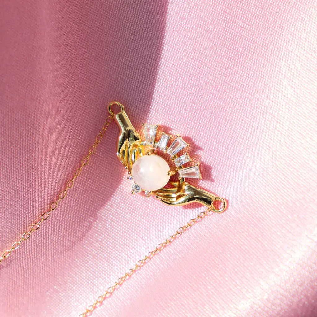 Crystal Ball Necklace for Women - Elegant Healing Crystal Pendant with Chain - Perfect for Meditation, Spiritual Gifts & Boho Fashion Jewelry