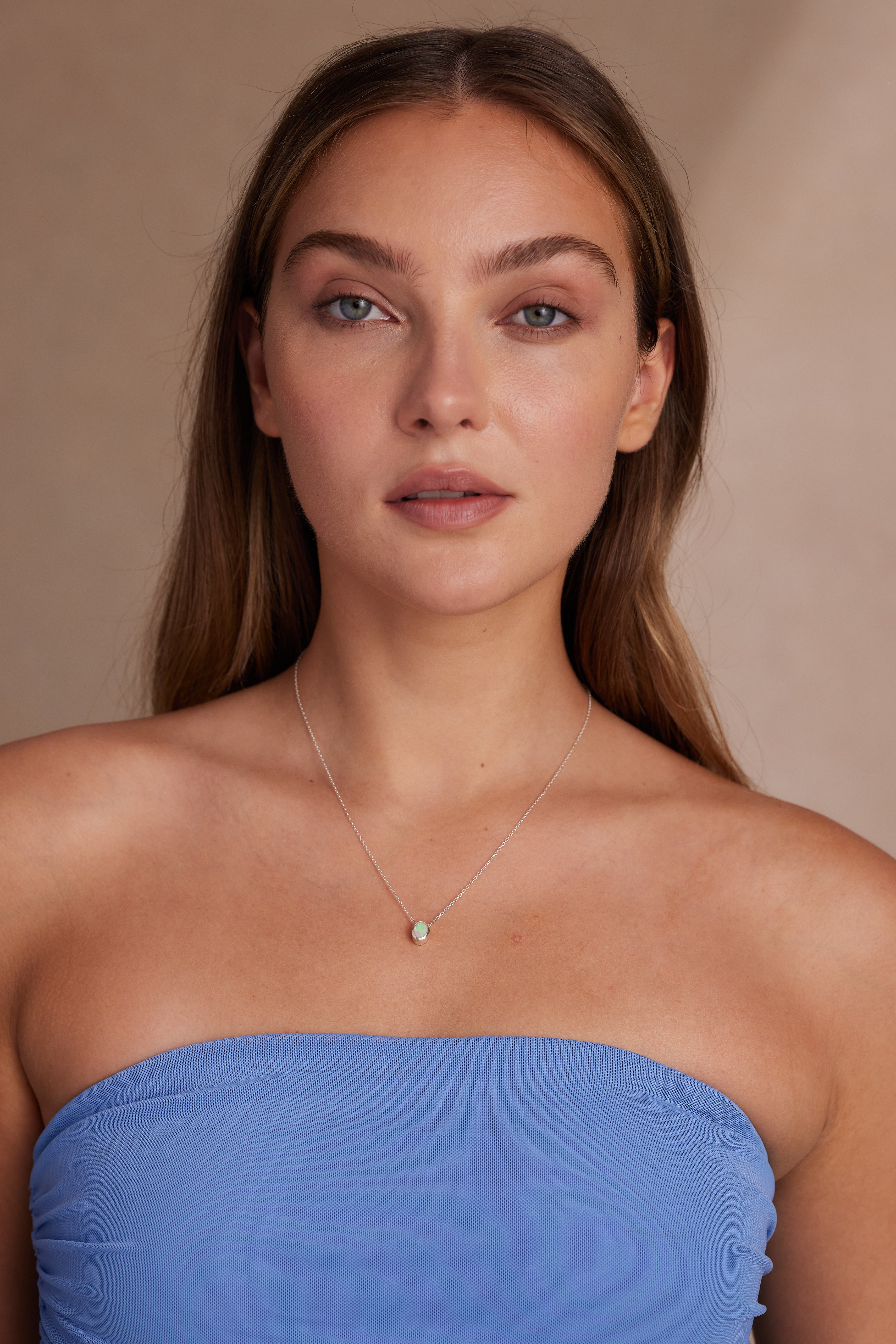 October Opal Silver Oval Birthstone Necklace - Elegant Jewelry Gift for Women, Mothers & Daughters - Perfect for Birthdays, Anniversaries & Special Occasions