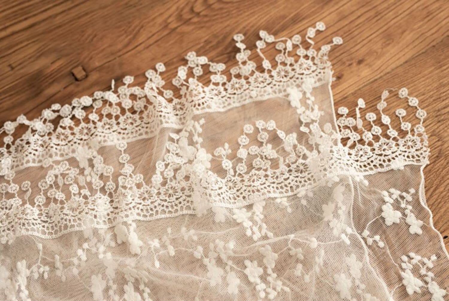 Premium Newborn Photography Wraps - Soft Lace Baby Swaddling Blankets for Girl Photo Shoots - Delicate Layered Posing Props (White) - Perfect for Newborn Studio Photography & Baby Shower Gifts