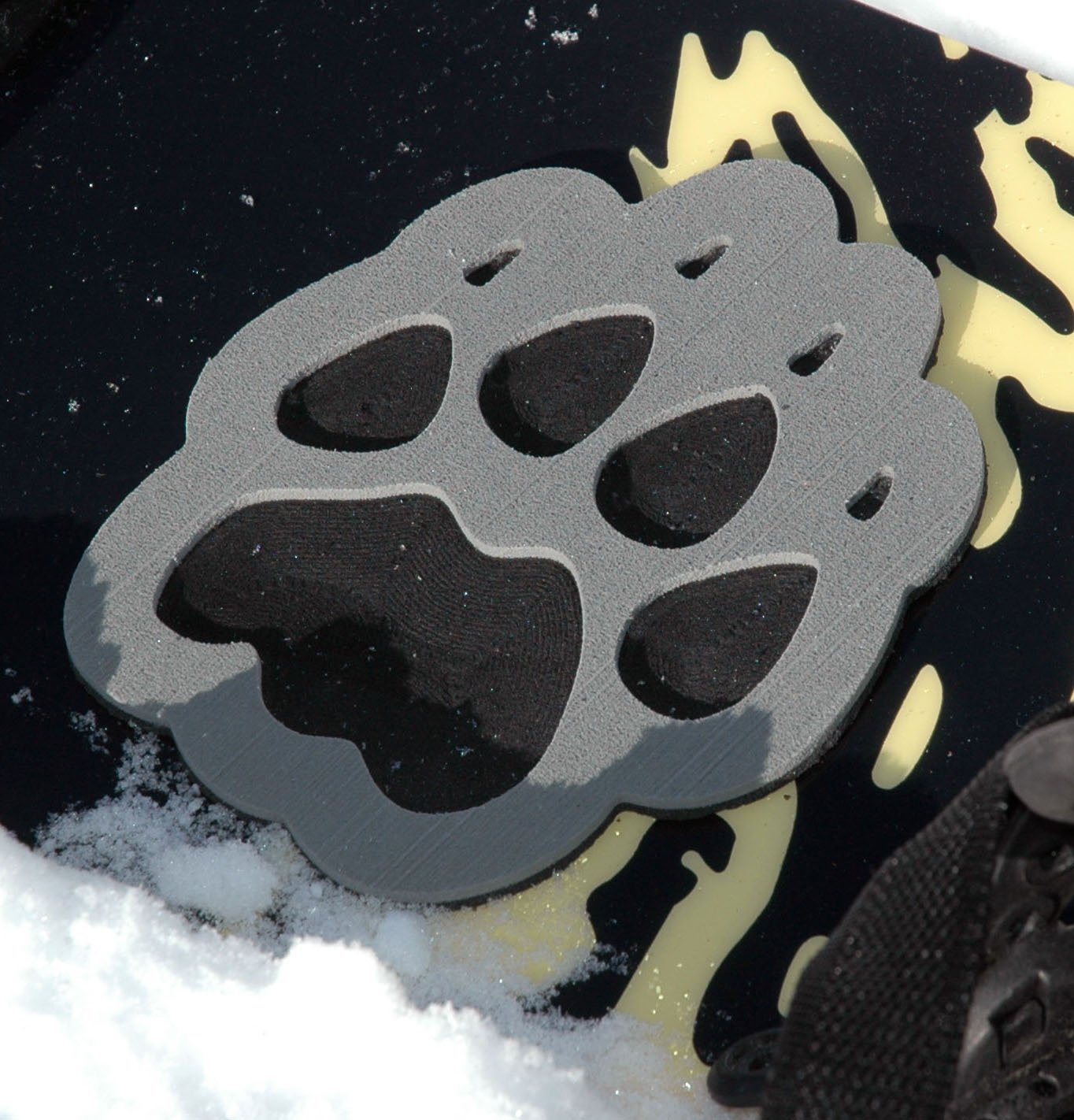 Cougar PAW Snowboard Stomp Pad - Non-Slip Grip Traction for Snowboard Boots - Gray - Perfect for Mountain Riding & Park Tricks