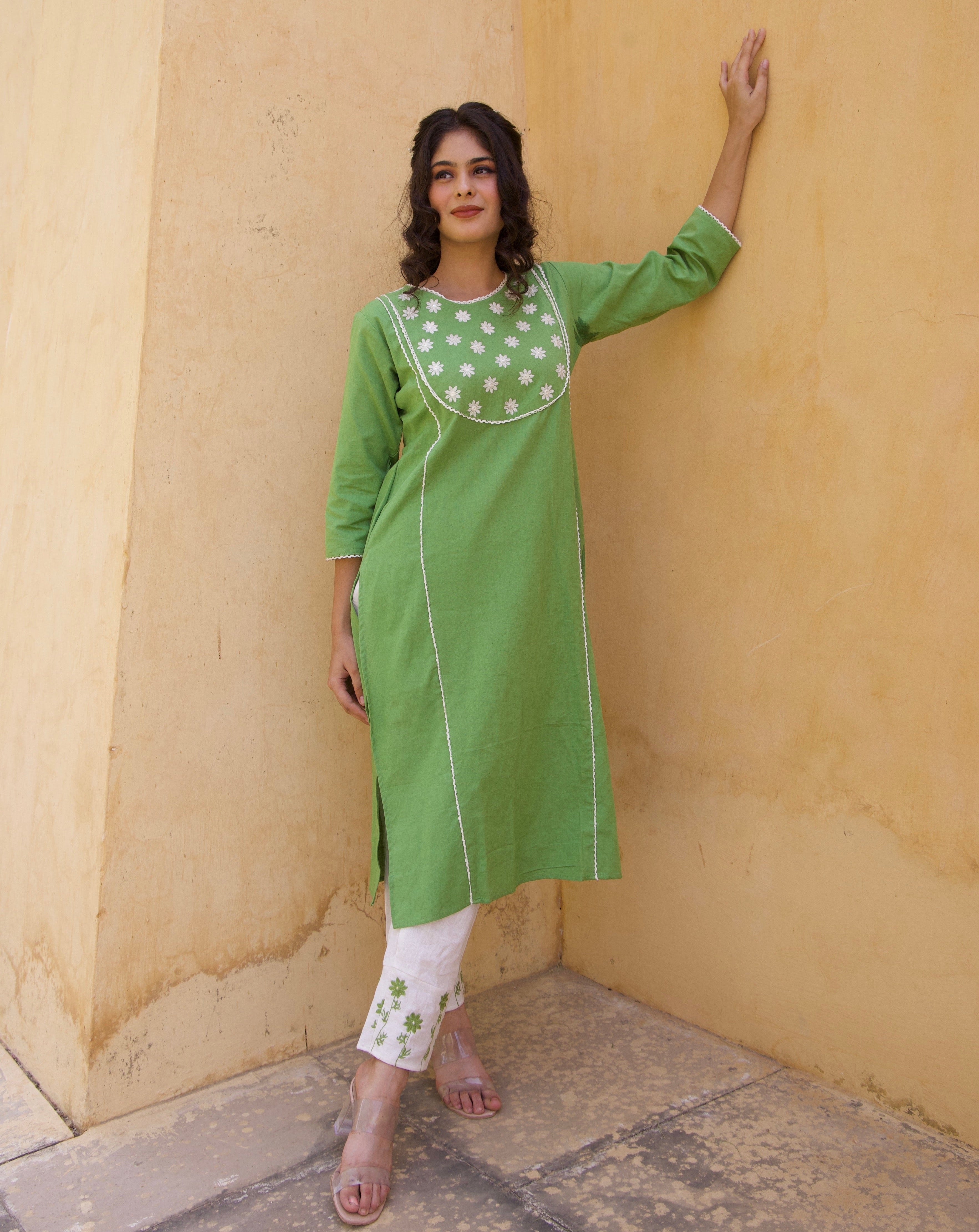 Stylish Green Cotton Floral Kurta Set for Women | Comfortable & Breathable Ethnic Outfit | Perfect for Festivals, Parties & Casual Wear