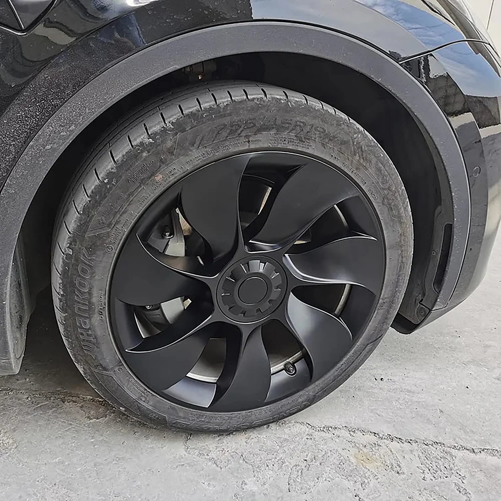Premium Tesla Model Y 19