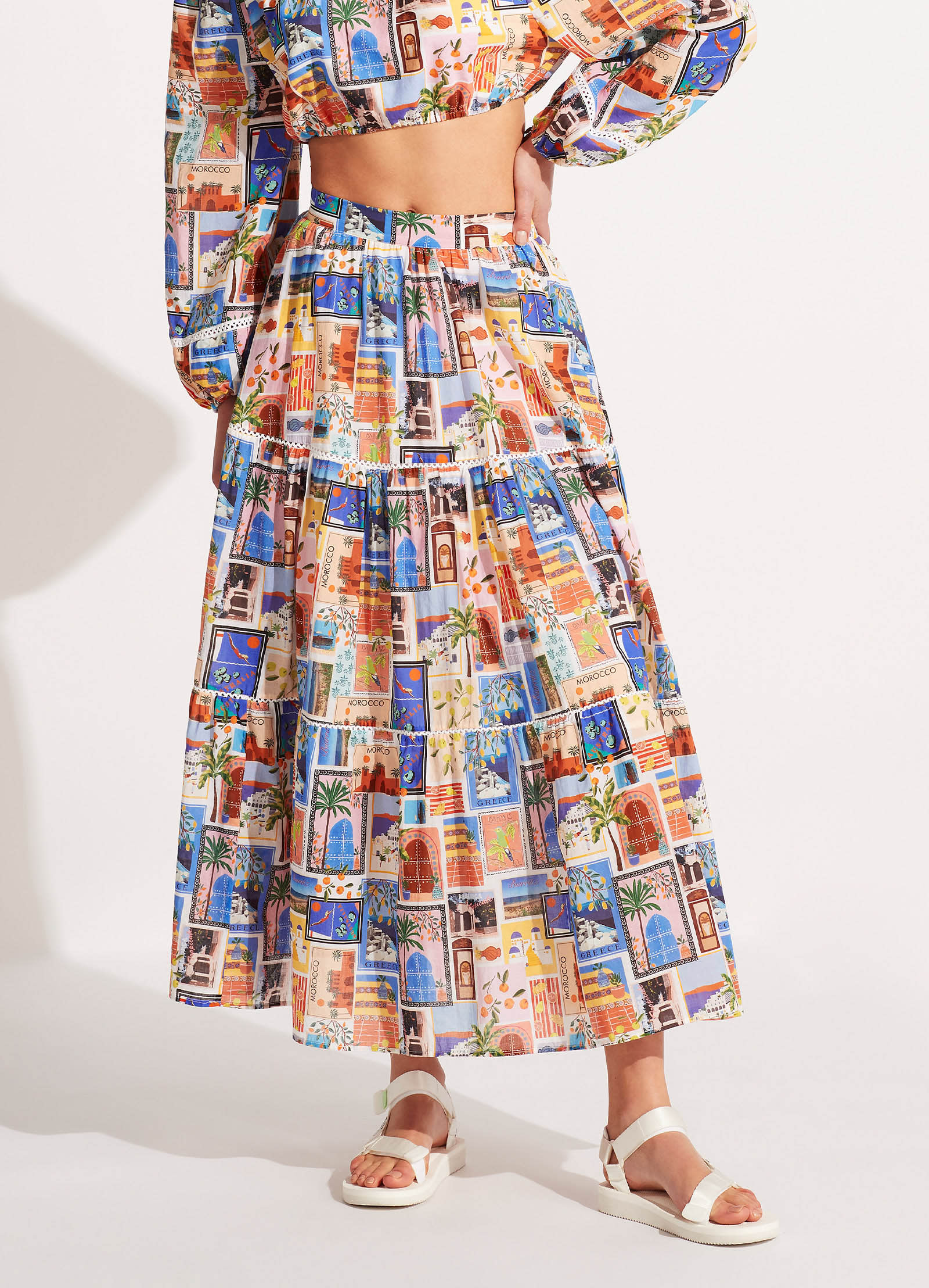Stylish Vacation Skirt in Azure Blue - Perfect for Beach Getaways, Summer Travel & Casual Outings