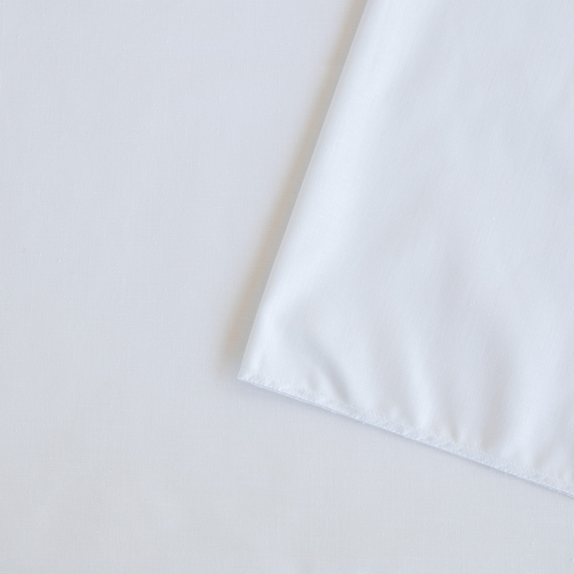 Premium White Muslin Lining Fabric - Soft, Breathable & Versatile for Drapes, Curtains & DIY Sewing Projects