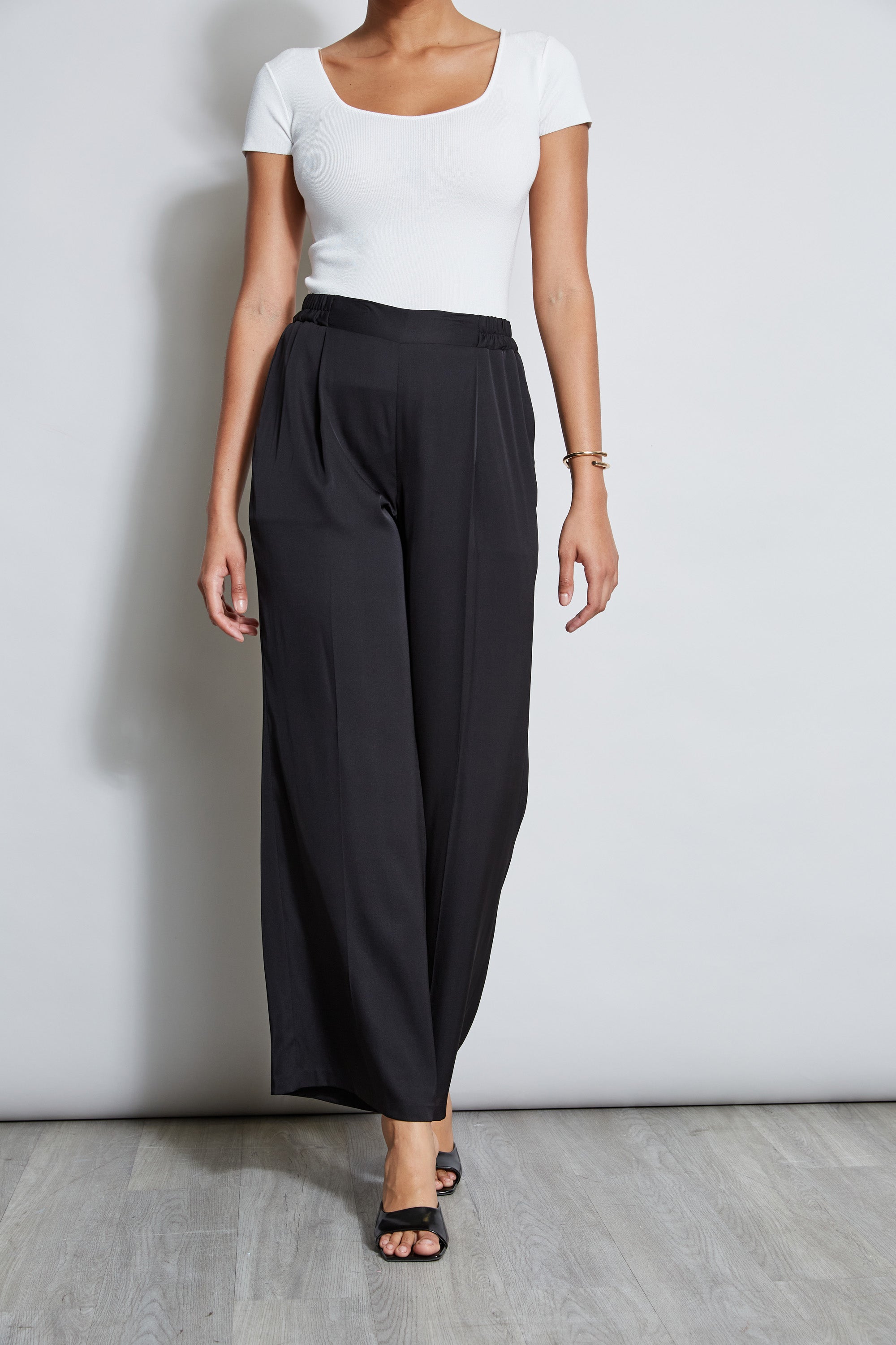 Elegant Pleated Silk Pants for Women - High Waist Flowy Palazzo Trousers - Comfortable & Breathable Fabric for Office, Party & Special Occasions