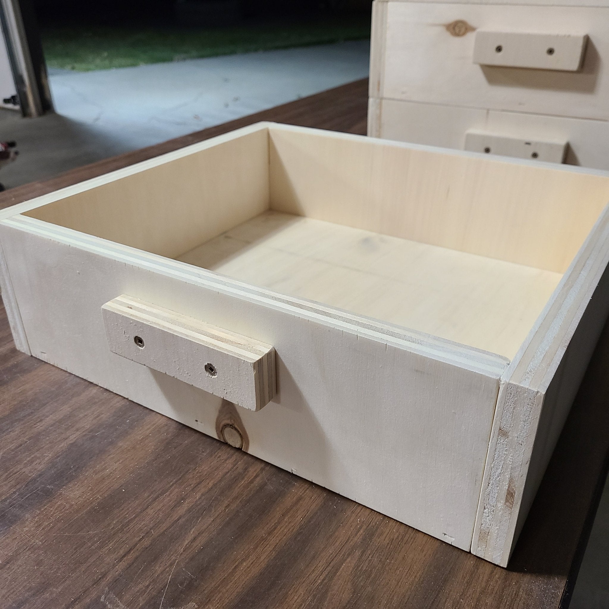 12.25 x 14 Inch Wood Slab Mold for Resin Casting - DIY Epoxy Table, Countertop, and Art Projects - Perfect for Home Decor and Crafting