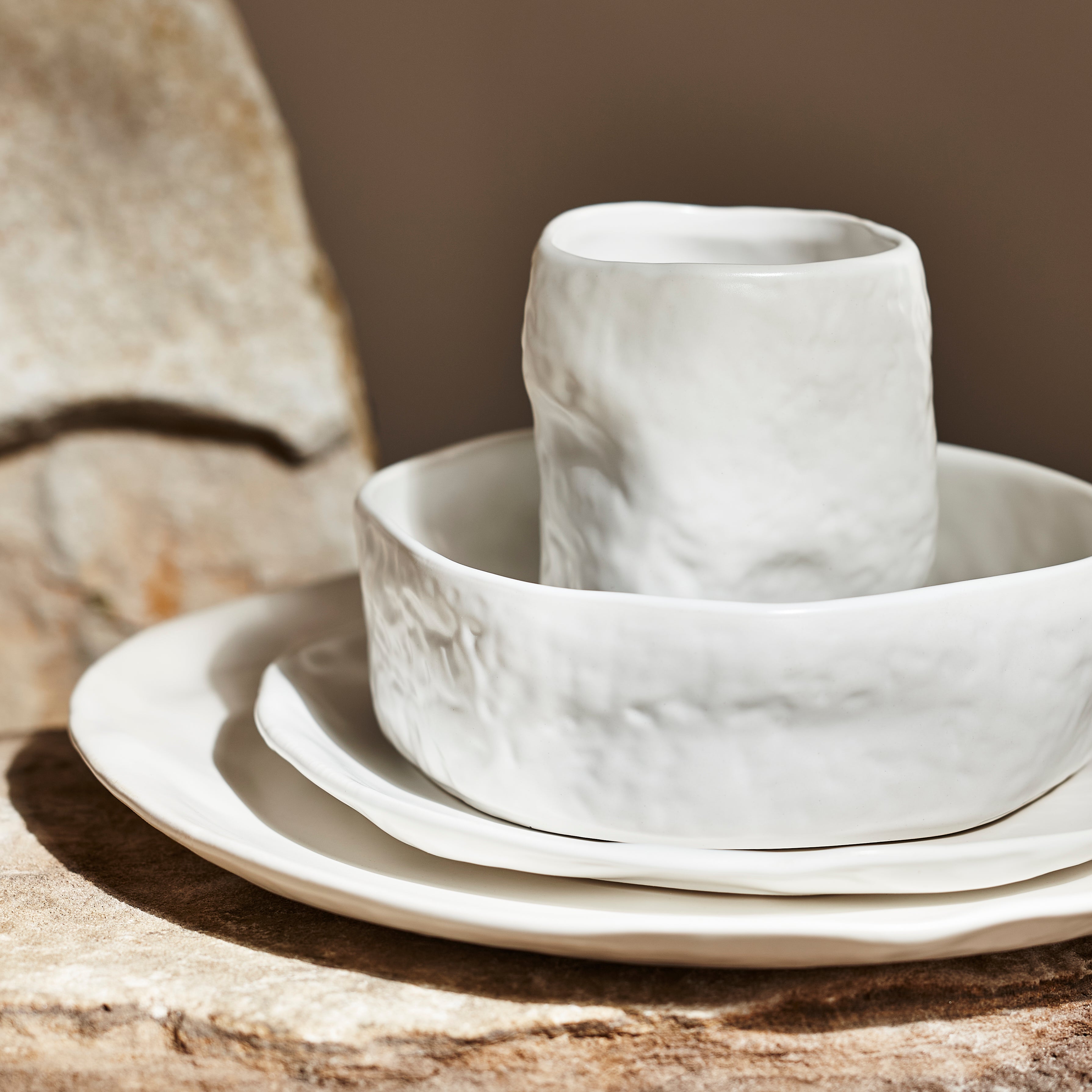 Premium Atik Stoneware Dinnerware Set - Elegant White Porcelain Plates, Bowls & Mugs - Perfect for Family Dinners, Holiday Gatherings & Restaurant Use