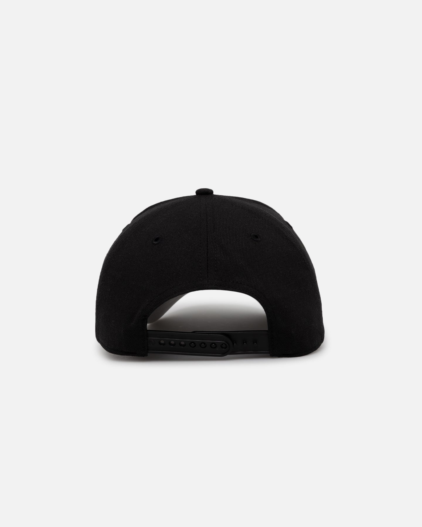 47 Brand Liverpool F.C. MVP DT Snapback Cap - Black/Red Adjustable Baseball Hat for Men & Women - Perfect for Football Games, Streetwear Fashion & Fan Collections