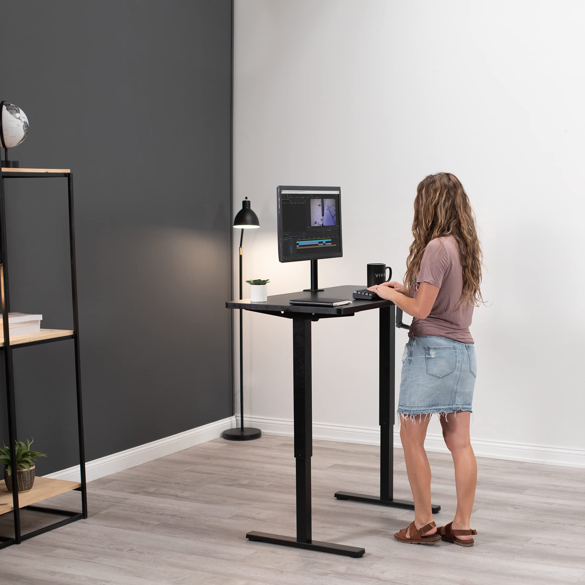 VIVO 43 x 24 Inch Adjustable Height Standing Desk - White Solid One-Piece Tabletop & Frame, Manual Crank with Foldable Handle - Perfect for Home Office, Study Room & Small Workspaces