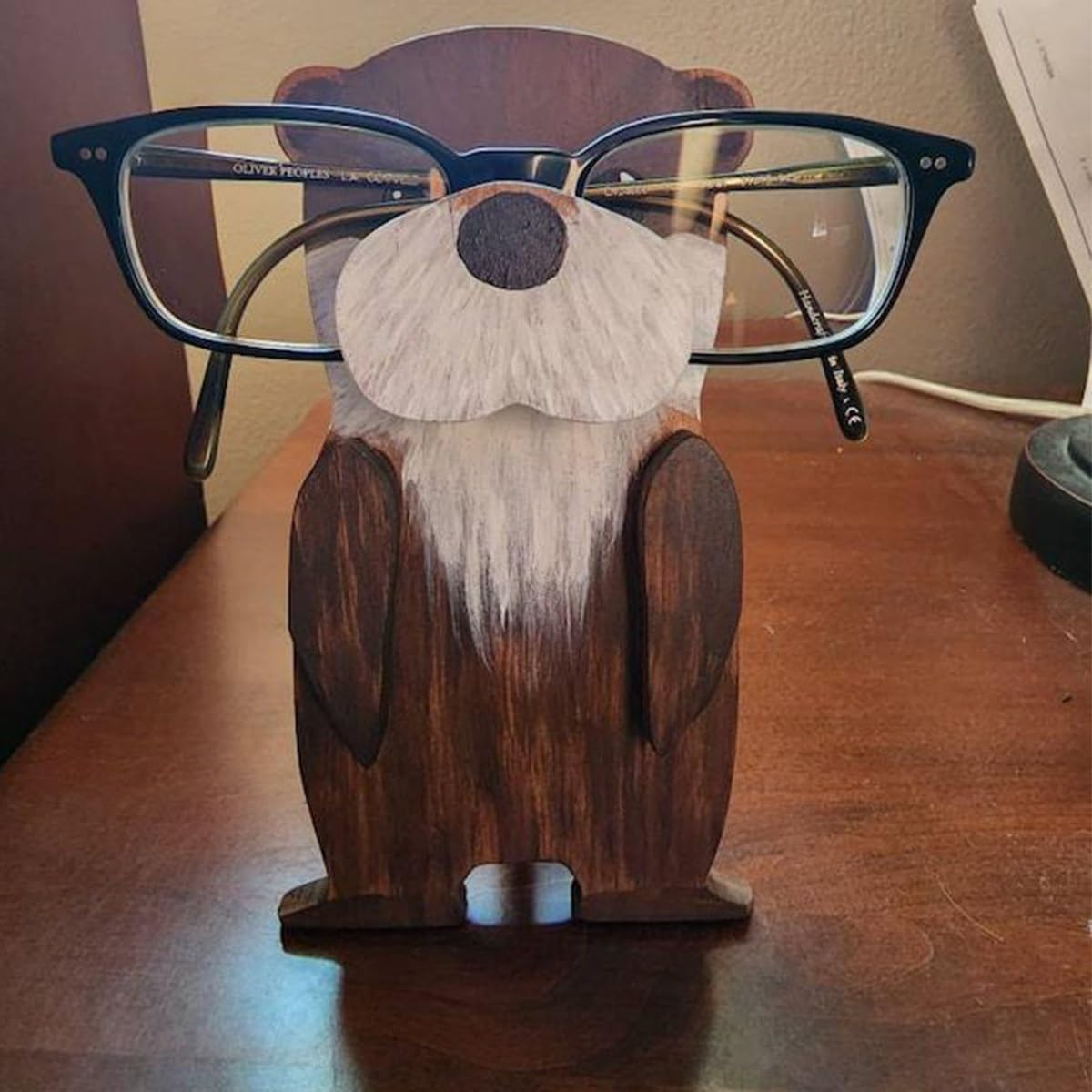 Newsukie Wooden Animal Eyeglass Stand - Cute Otter-Shaped Eyeglass Holder for Desk, Handmade Wooden Glasses Organizer for Multiple Pairs - Perfect for Home Office, Bedroom & Gift Giving