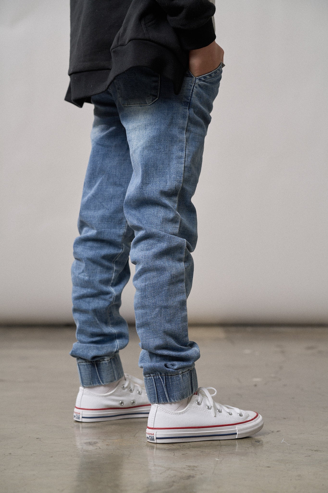 Stylish Men's Denim Jogger Pants - Comfortable Stretch Jeans for Casual Wear | Perfect for Lounge, Workout & Everyday Outfits