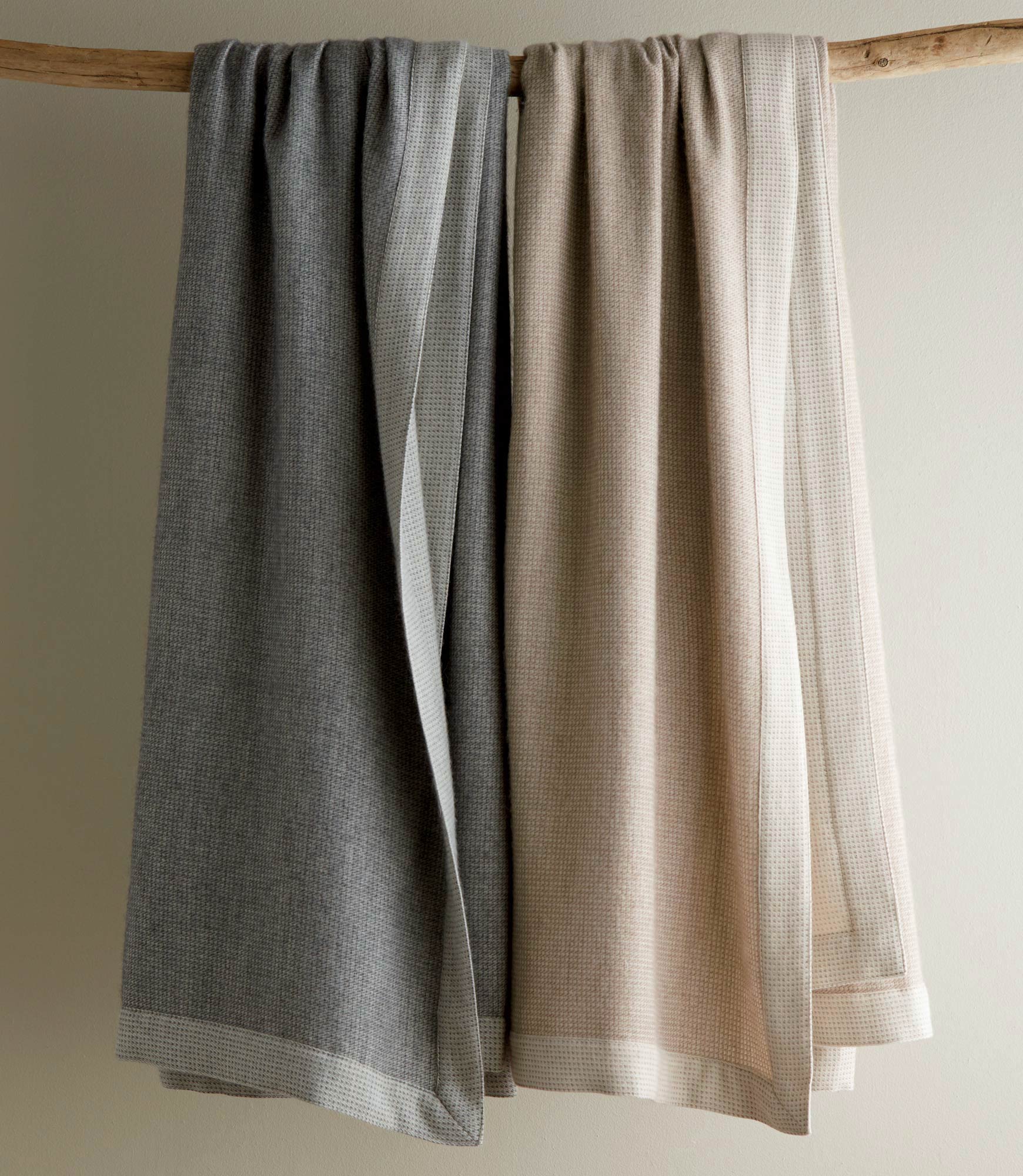 Angelo Reversible Soft Fleece Blanket - Ultra Cozy & Warm for All Seasons - Perfect for Bed, Couch, Travel & Outdoor Use