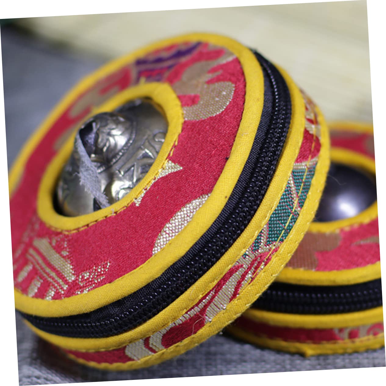 Alasum Buddhist Singing Bowl Storage Box - Meditation Bell Case with Secure Fit & Elegant Craftsmanship - Random Color - Perfect for Zen Meditation, Yoga Accessories & Spiritual Gift Giving