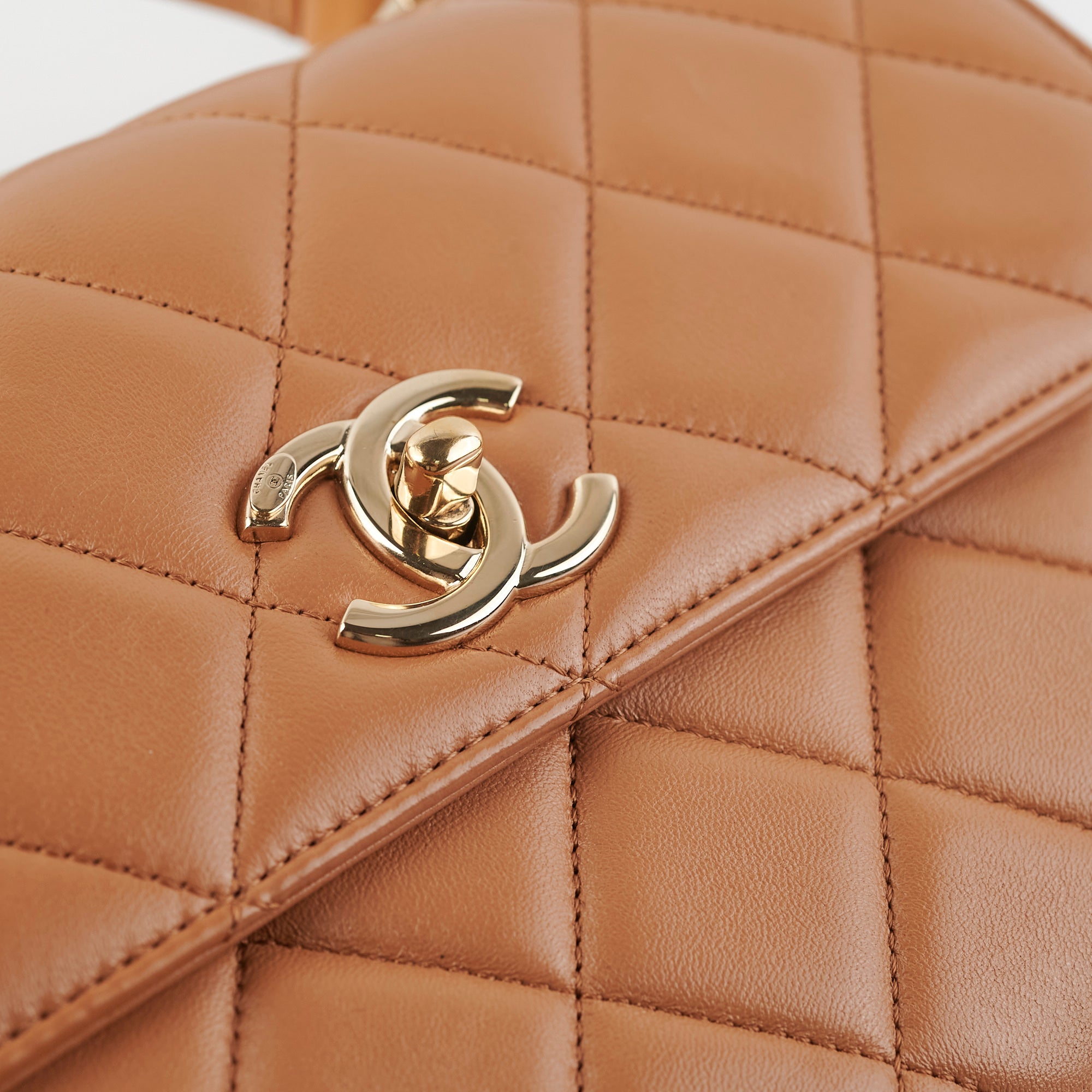 Chanel Trendy CC Quilted Leather Shoulder Bag in Caramel - Vintage Luxury Handbag for Women, Perfect for Date Nights & Special Occasions