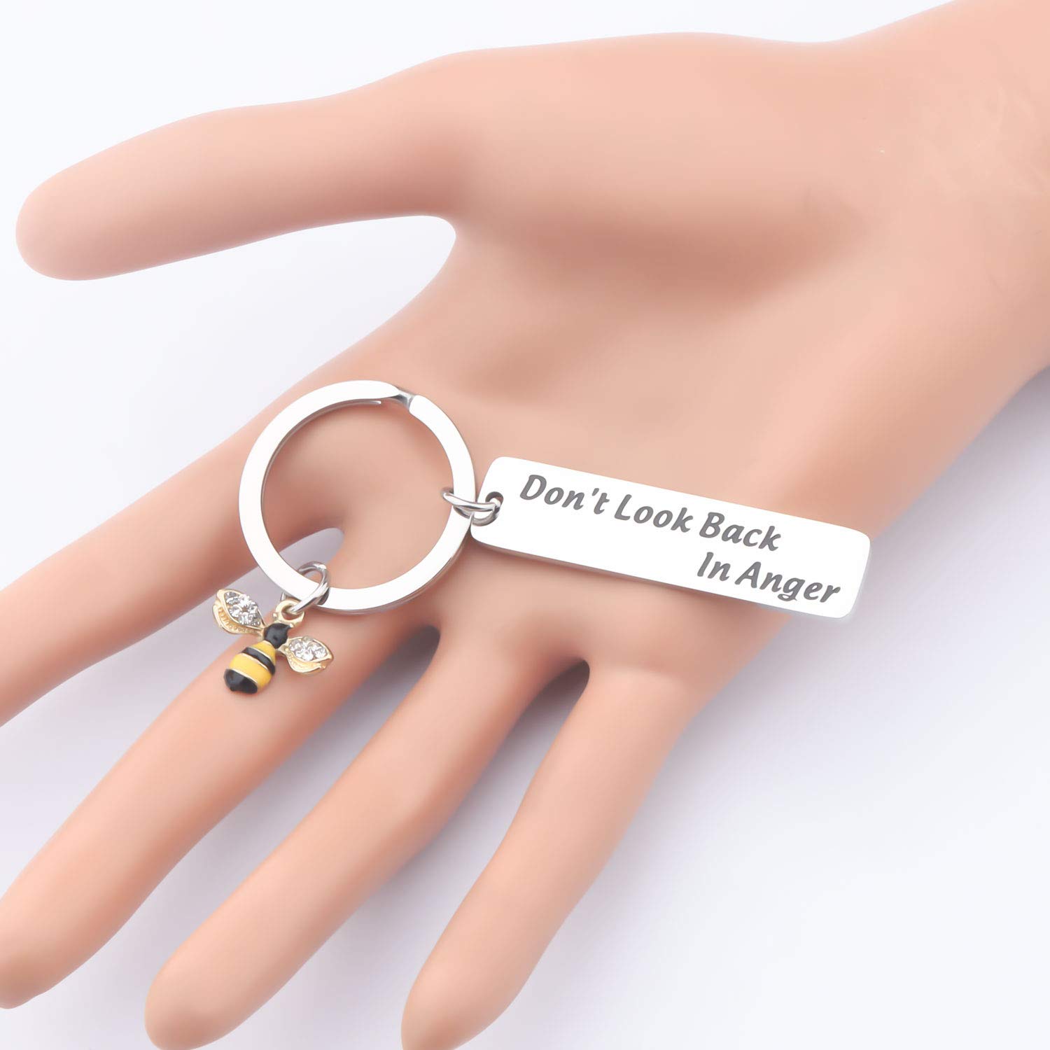 Bee Quote 'Don't Look Back In Anger' Keychain - Unique Bee Jewelry Gift for Bee Lovers, Cute Bee Charm Keyring for Women & Men - Perfect for Backpacks, Purses, or as Thoughtful Birthday Gifts