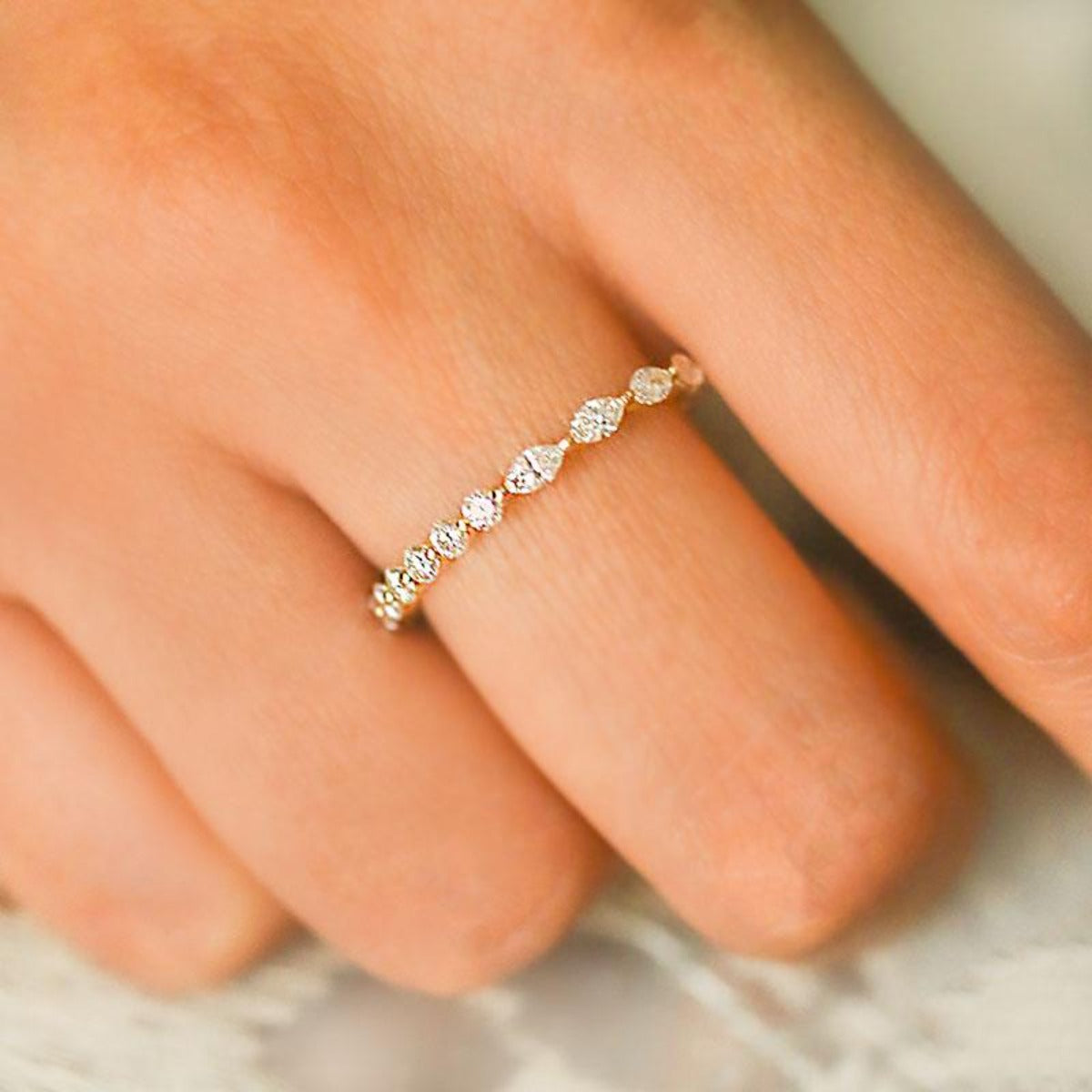 Exquisite Floating Round & Marquise Diamond Ring for Women | Elegant Wedding, Engagement & Anniversary Jewelry Gift