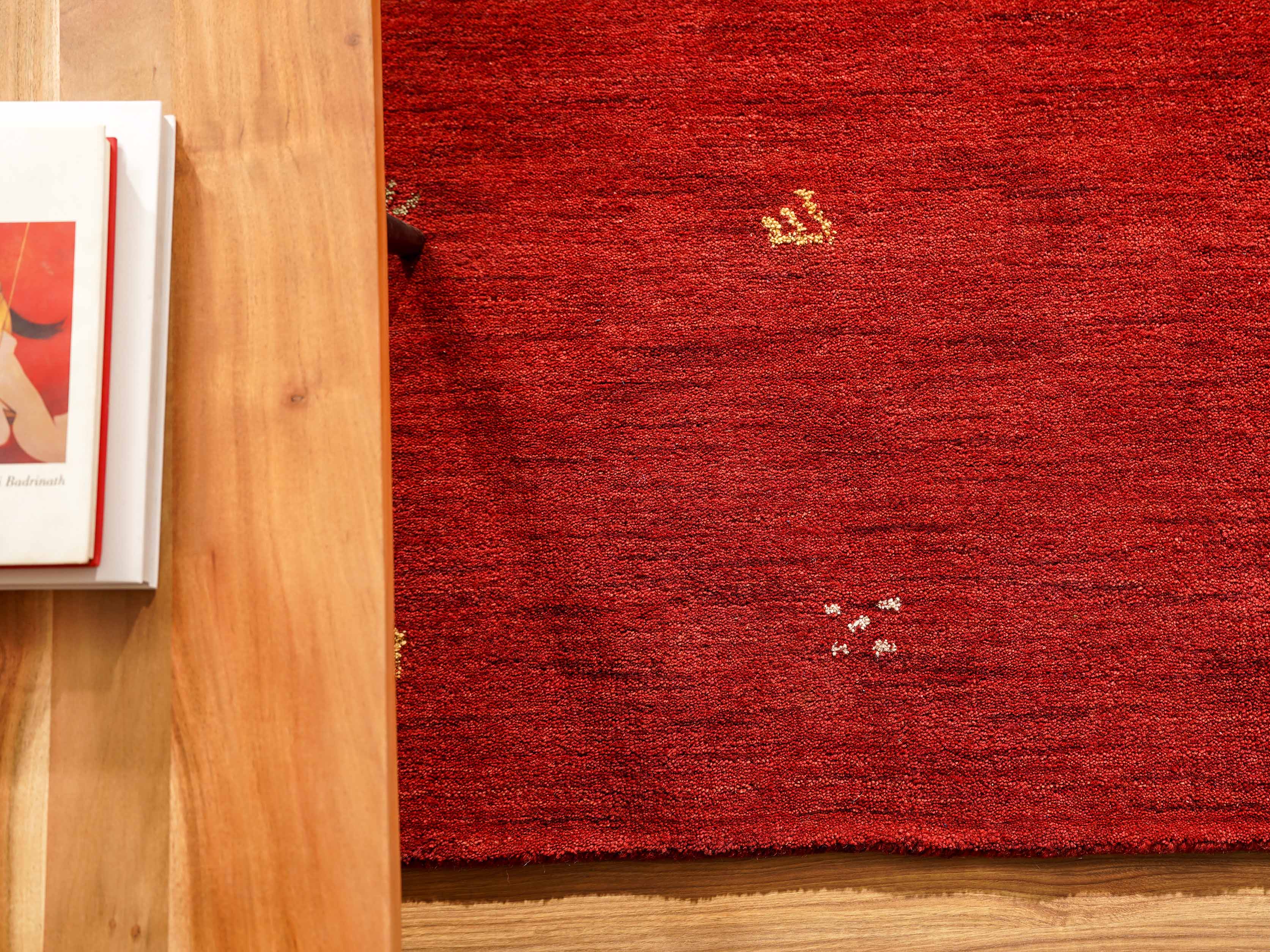 Premium Hand-Knotted Wool Rug – Soft & Durable for Living Room, Bedroom, or Office – Eco-Friendly & Stylish Home Decor