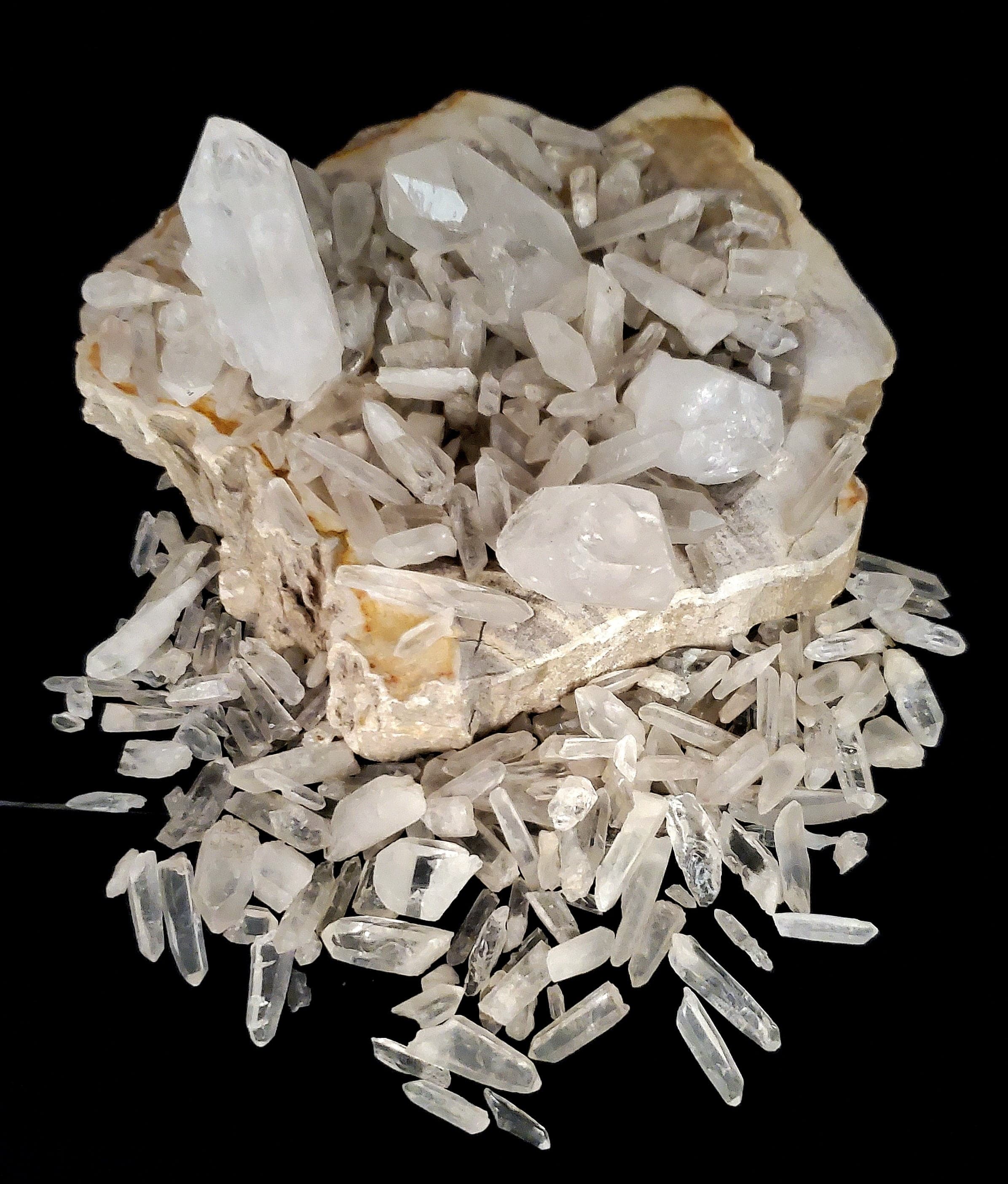 Natural Brazilian Quartz Points - Raw Healing Crystals for Meditation, Reiki & Energy Work - Spiritual Decor & Home Altar Stones