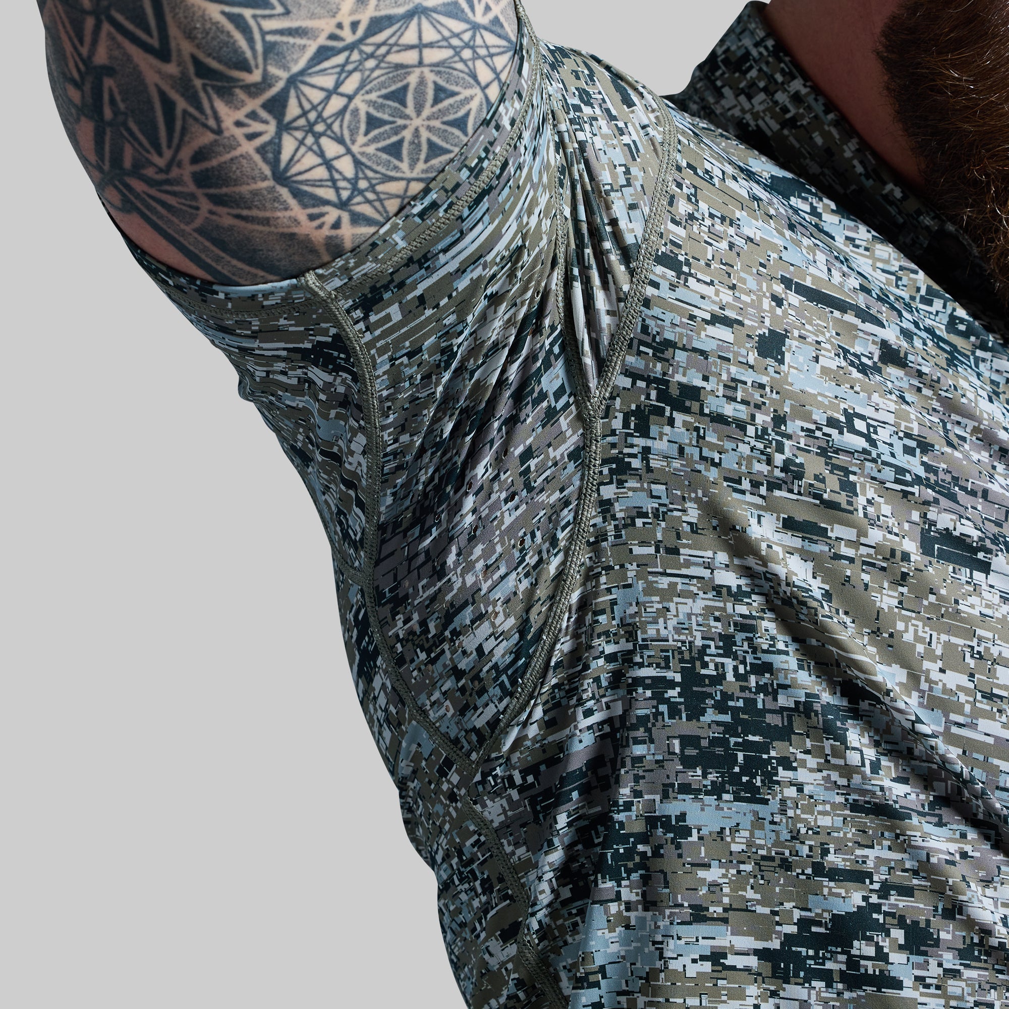 Men's Performance Tek Polo Shirt - Digital Camo Moisture Wicking Golf & Casual Wear for Outdoor Activities