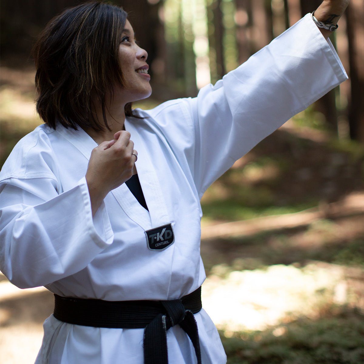 5 oz. Ultra Lightweight Taekwondo Uniform for Kids & Adults - Perfect for Training, Competitions & Martial Arts Practice