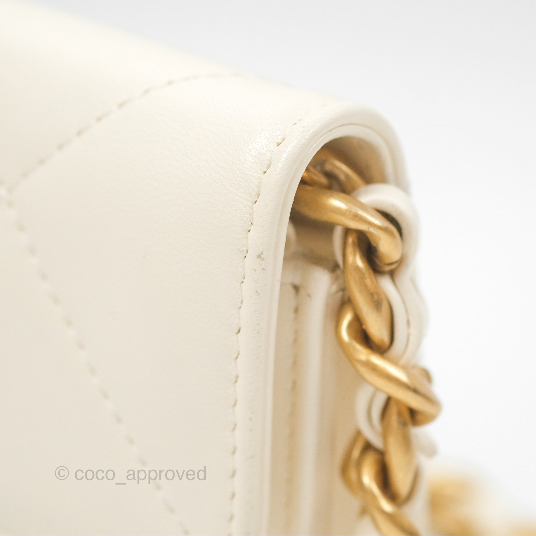 Chanel 19 Flap Bag with Chain - Ivory White Lambskin Leather Crossbody Clutch with Mixed Hardware | Luxury Designer Handbag for Women, Perfect for Evening Parties & Special Occasions