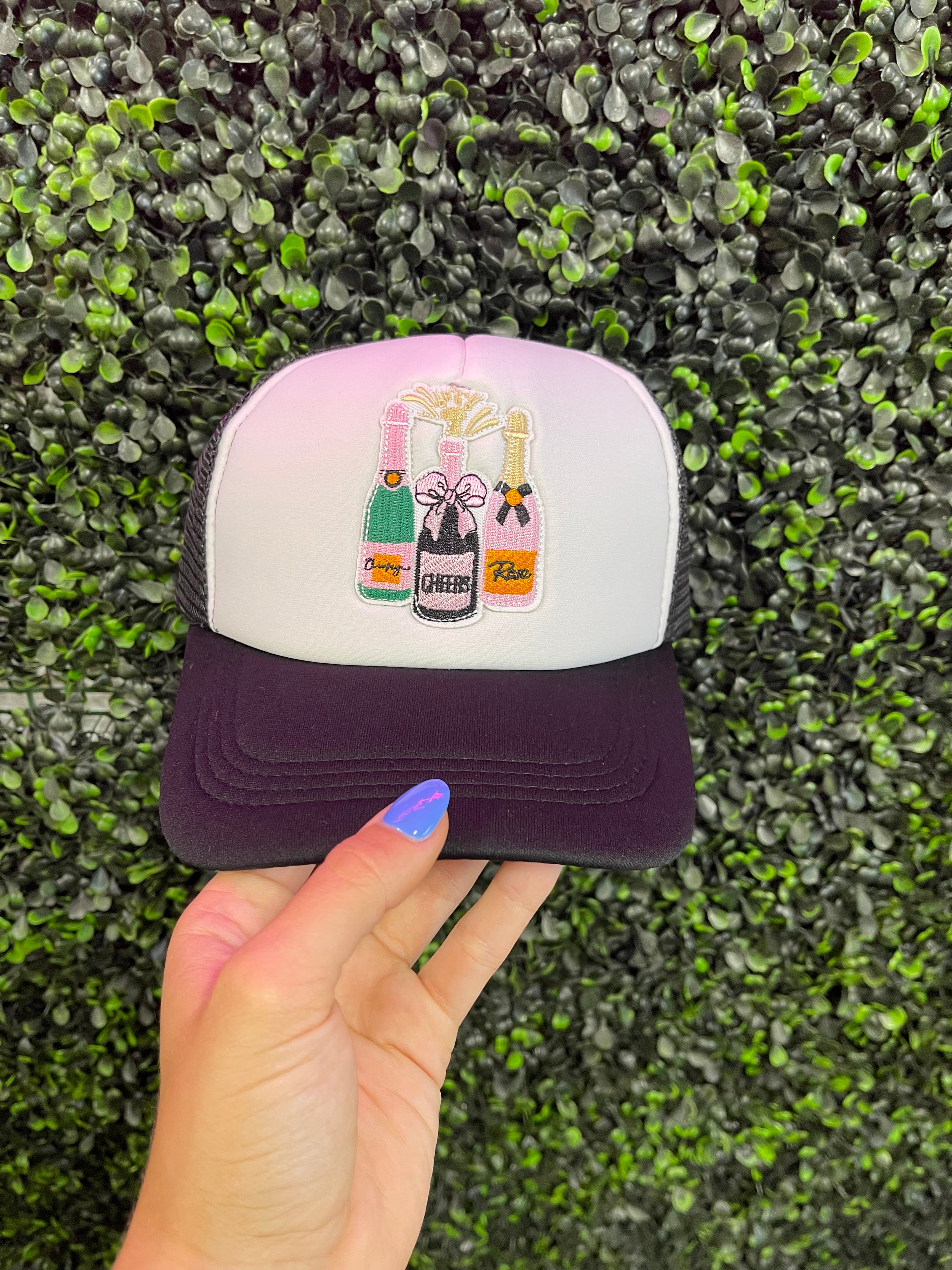Champagne Please Trucker Hat - Stylish & Trendy Snapback Cap for Men & Women - Perfect for Parties, Concerts & Outdoor Events
