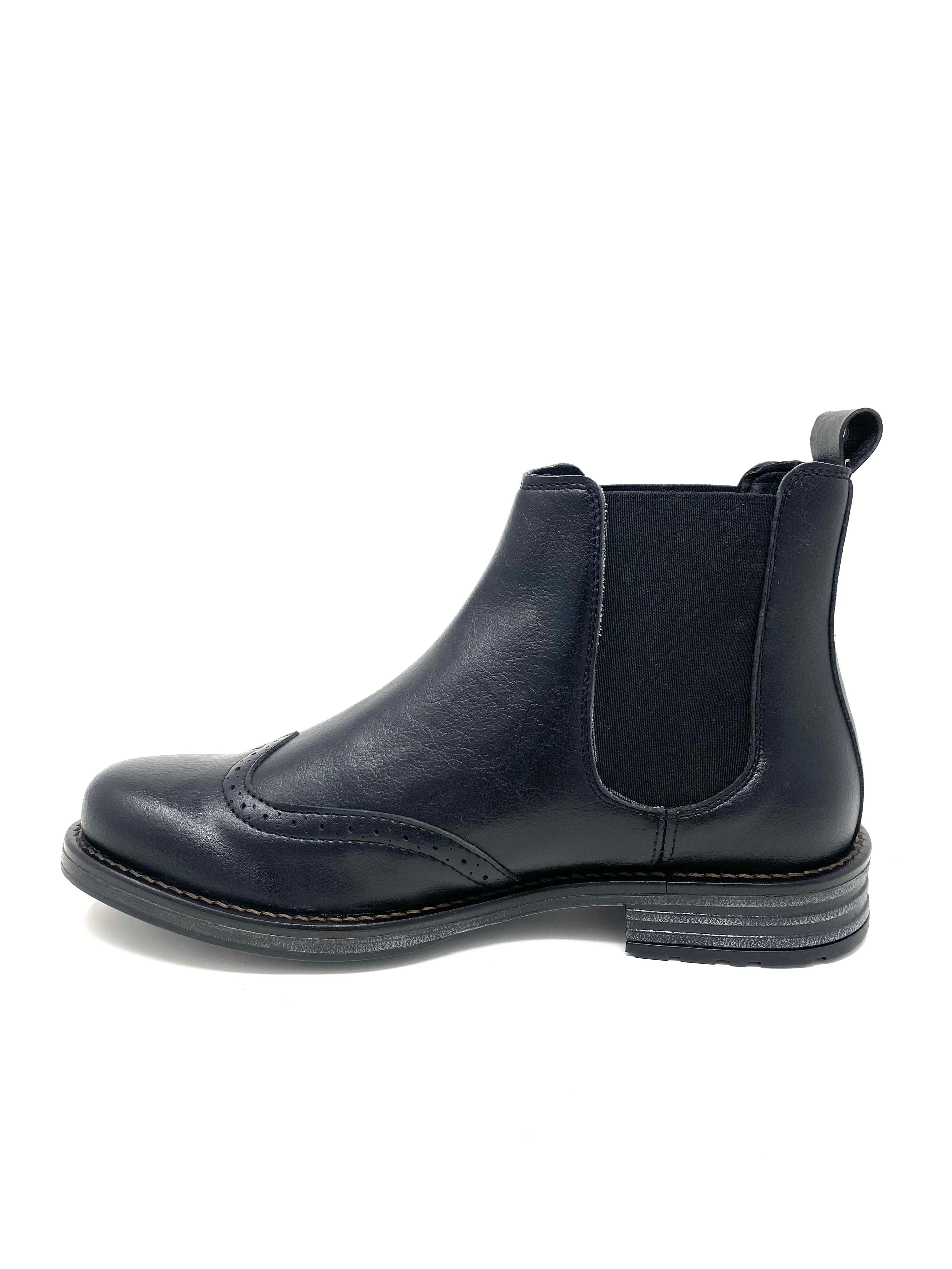 Novacas Andy Black Chelsea Boots for Men - Stylish & Comfortable Ankle Boots for Casual Wear, Work & Outdoor Activities