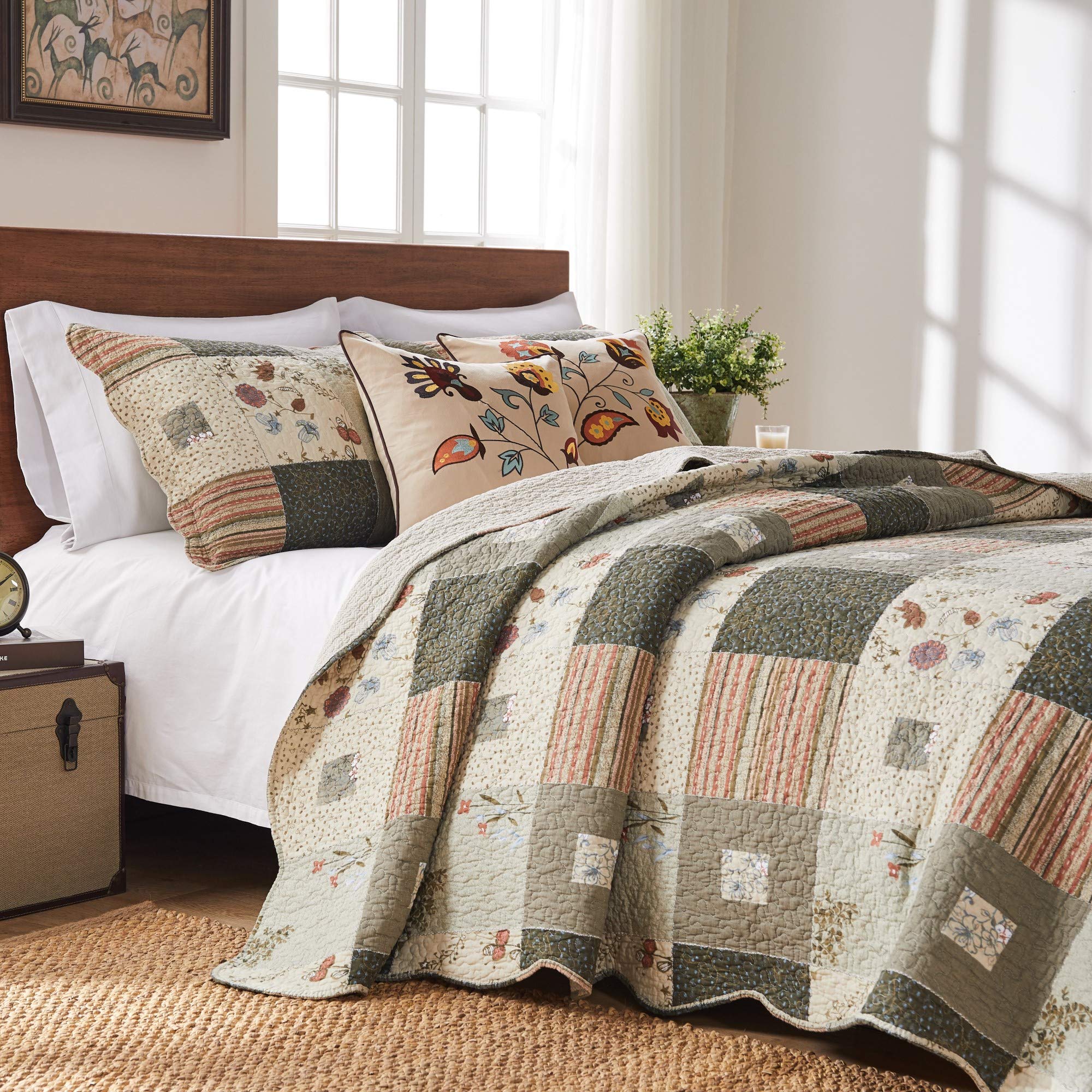 Greenland Home Sedona 100% Cotton Quilt Set - Twin Size 4-Piece Bedding Set in Soft Gray | Ultra Soft & Breathable Cotton Quilt for Cozy Bedroom Decor