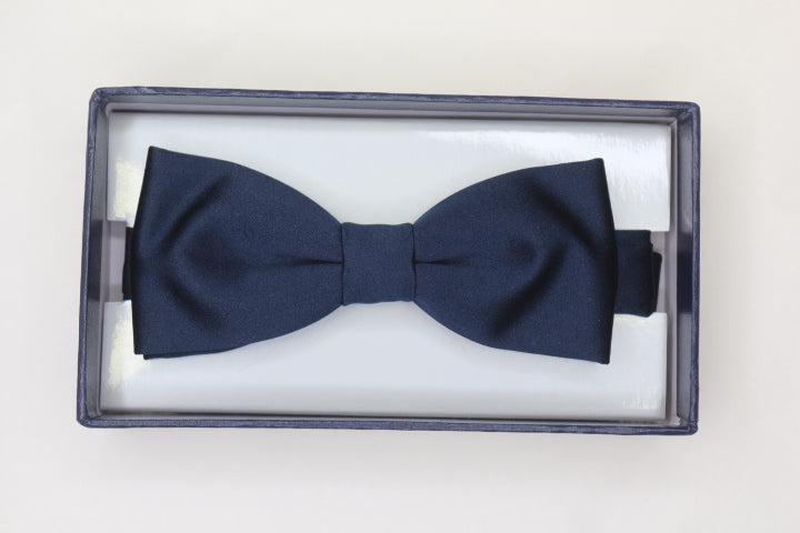 Elegant Navy Blue Bow Tie for Men - Classic Silk Wedding & Formal Accessories - Perfect for Prom, Tuxedo & Special Occasions