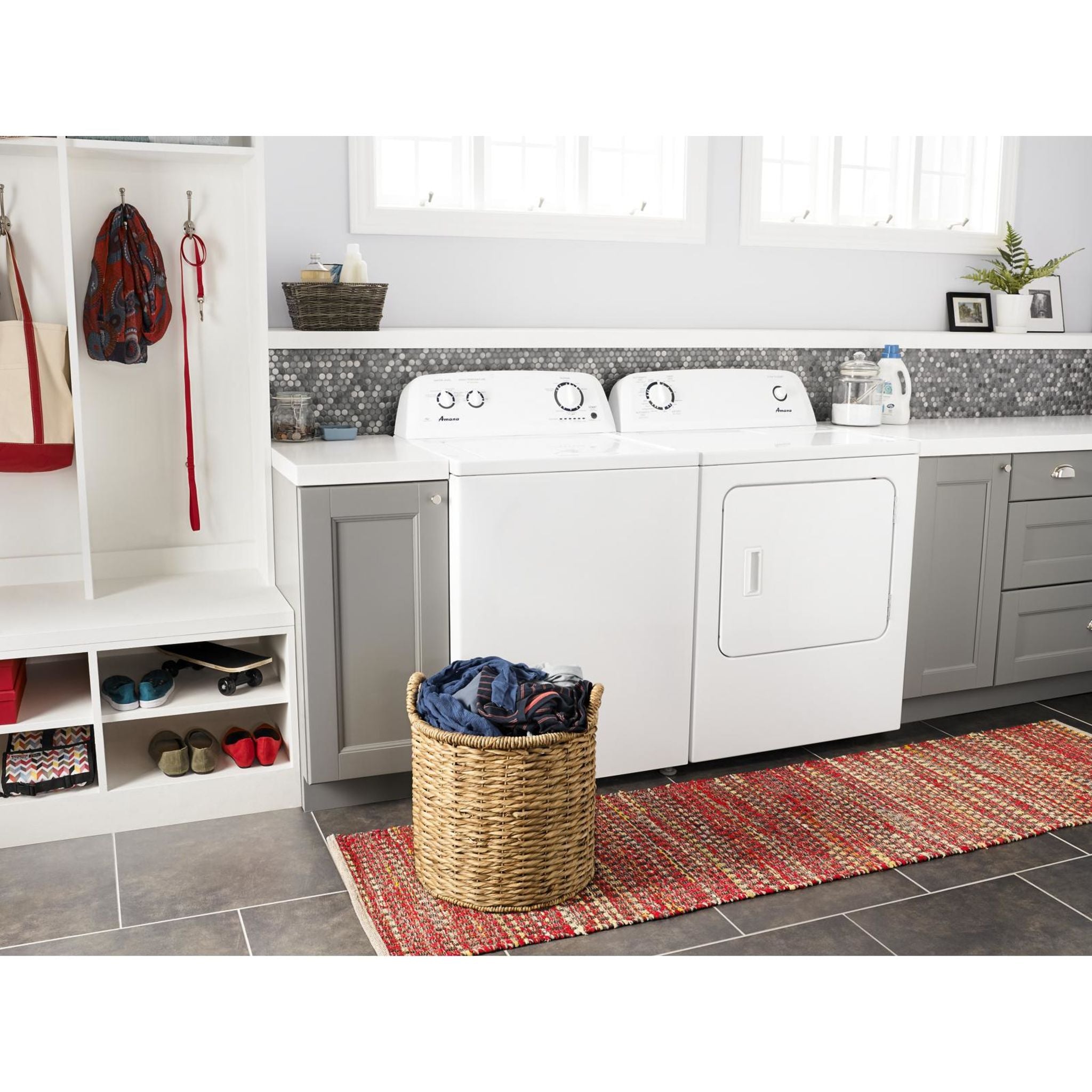 Amana YNED4655EW White Electric Dryer - Large Capacity, Energy Efficient for Home Laundry Room | Perfect for Families, Apartments & Laundry Centers