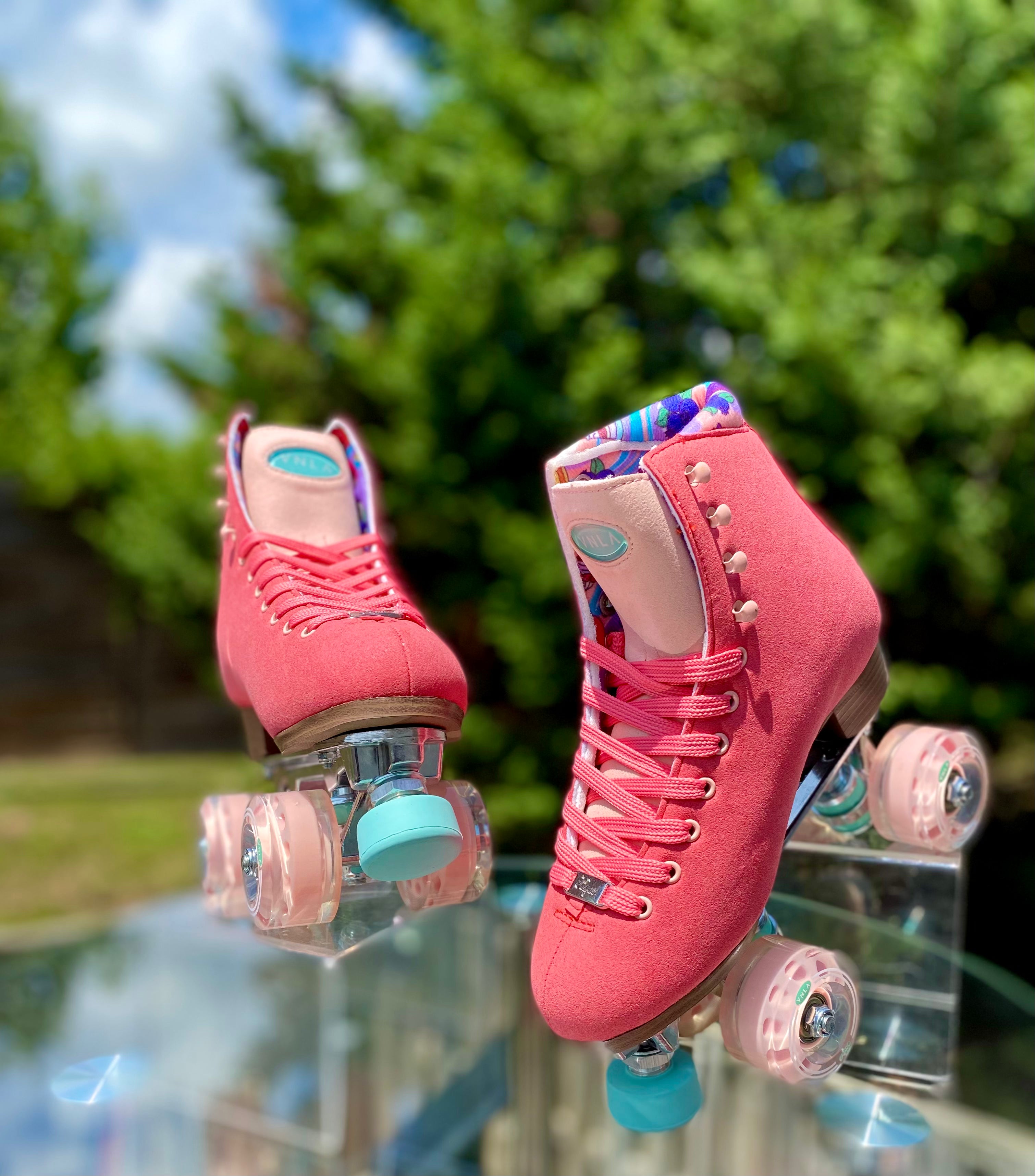 Vnla Parfait Outdoor Roller Skates for Women & Men - Comfortable Quad Skates with Light-Up Wheels for Street, Park & Trail Skating