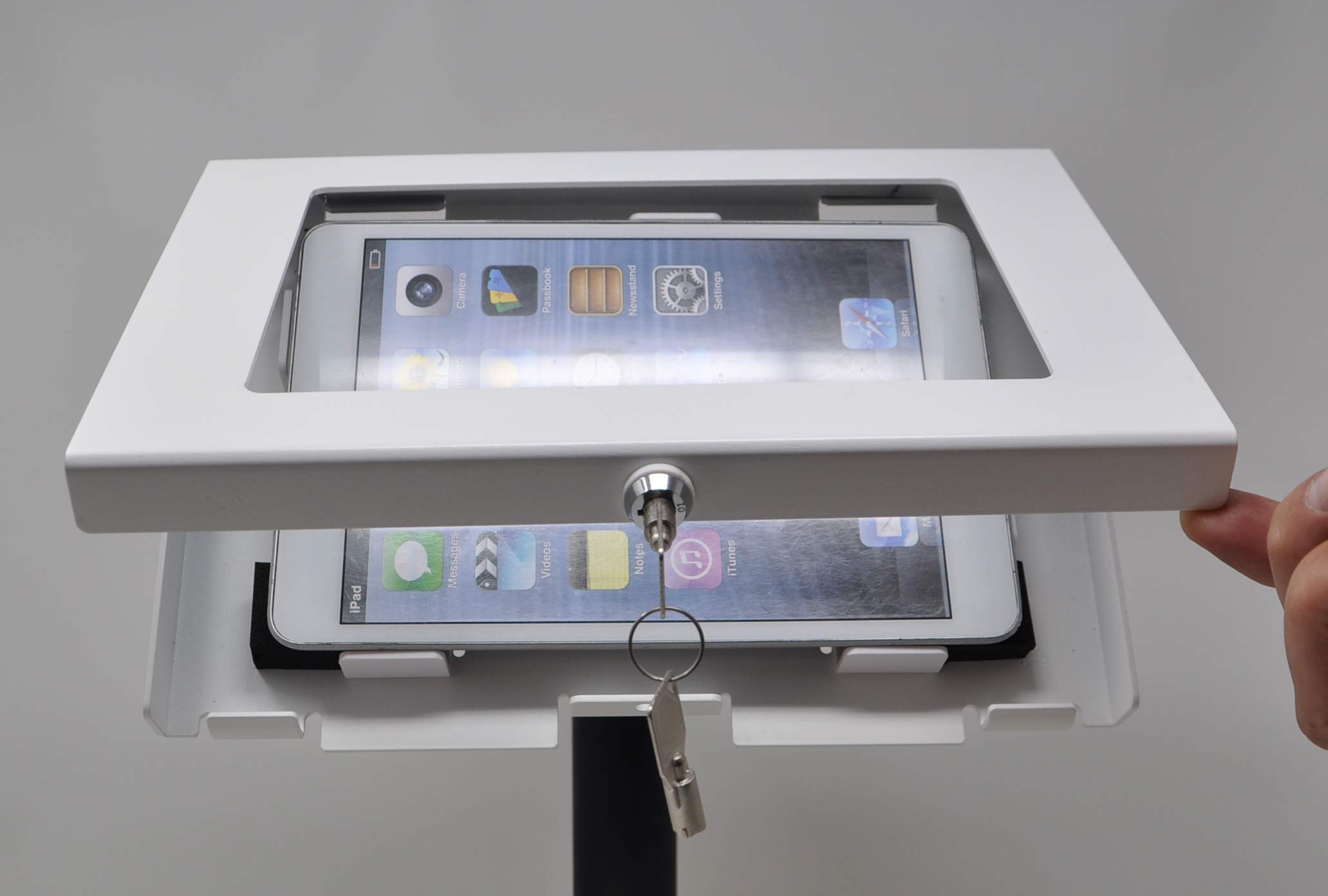 Secure Metal Locking Case for iPad Mini 1/2/3 - Heavy Duty Protection for Kiosk, POS, Retail Store & Showroom Displays (Black) - Perfect for Business, Restaurant & Public Use