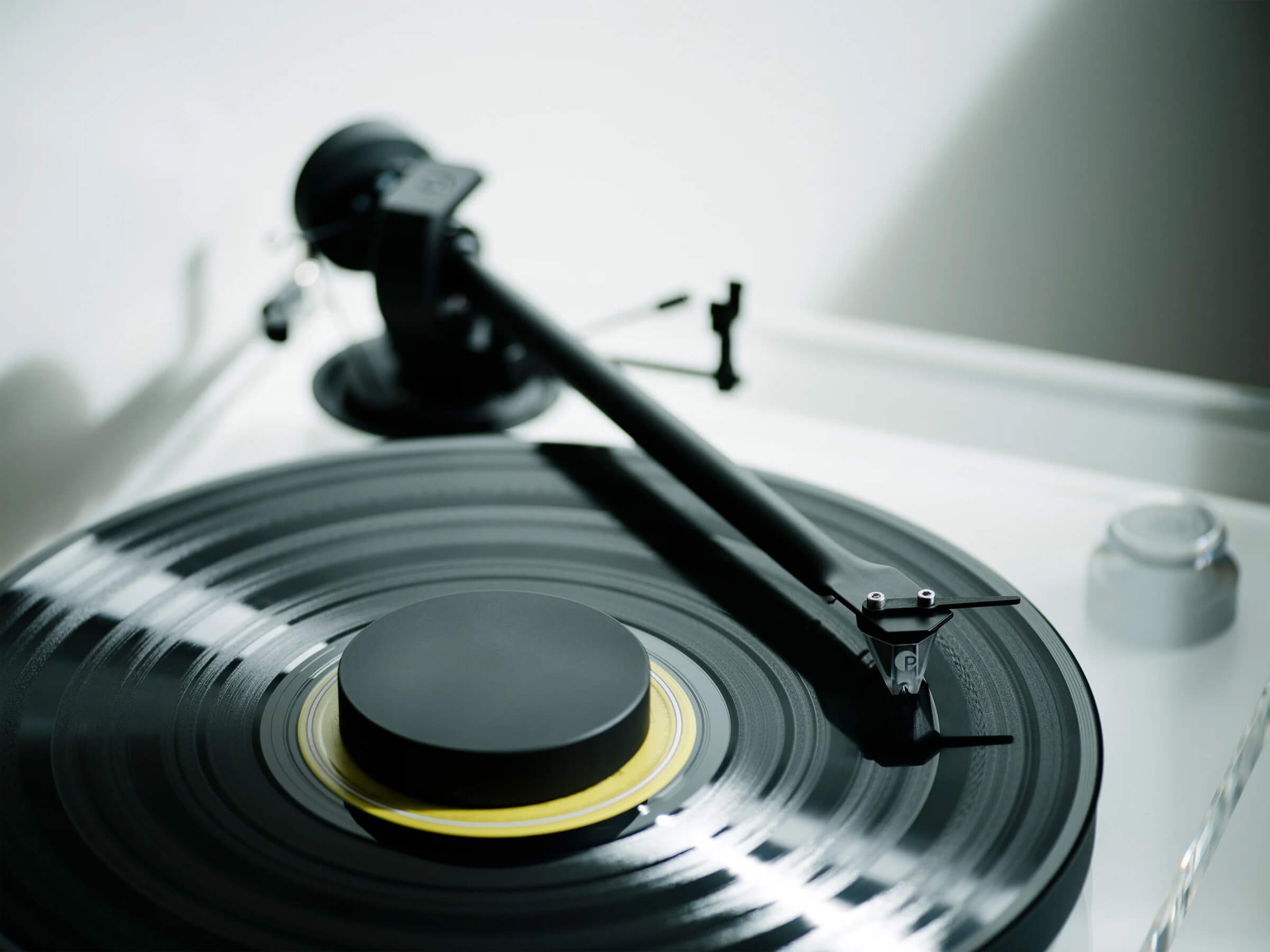 Pro-Ject XA B Turntable - High-End Audiophile Vinyl Record Player for Home & Studio Use | Perfect for Music Lovers & DJs