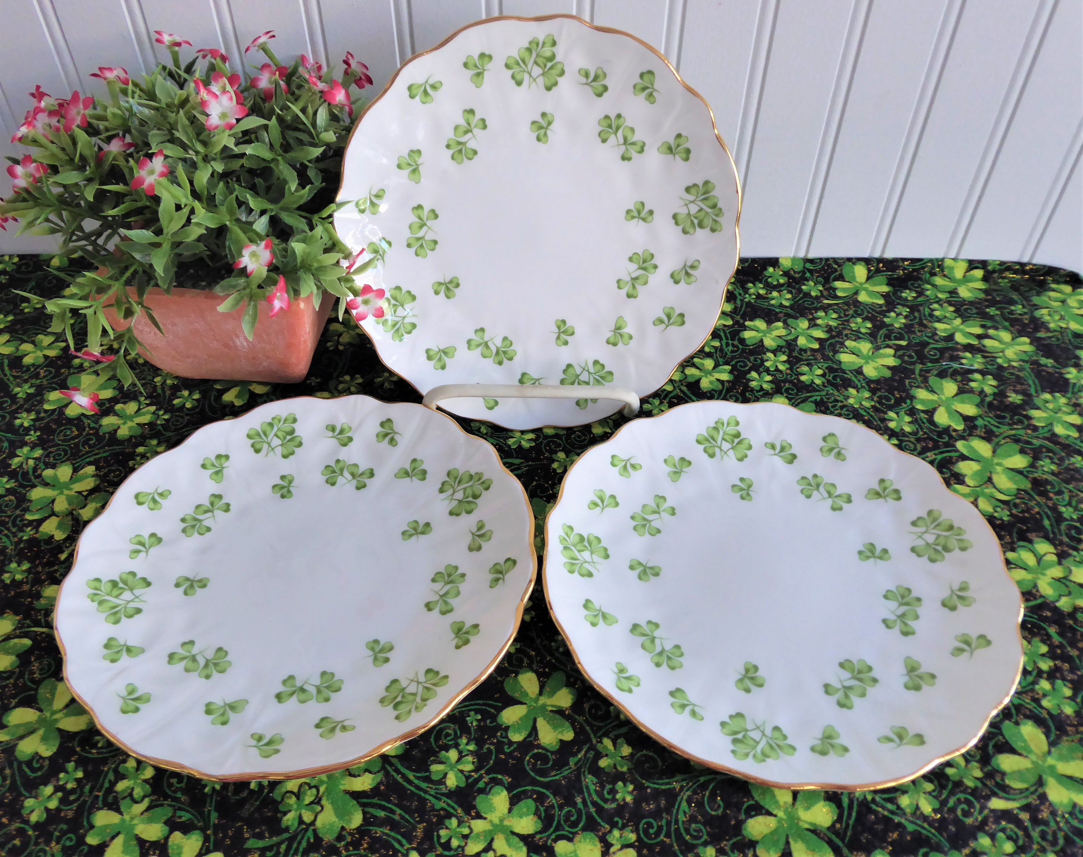 Vintage Aynsley Shamrock Set of 3 Green Irish Bone China Plates - 1950s English Dinnerware for Bread & Dessert | Perfect for St. Patrick's Day, Tea Parties & Collectible Display