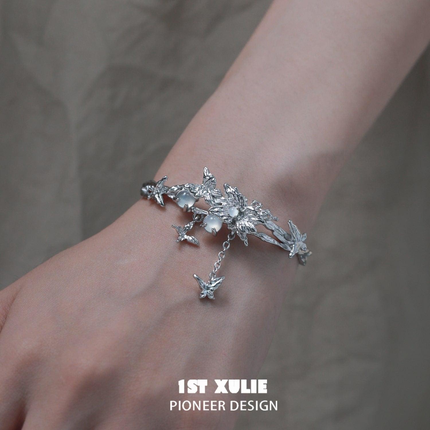 Whiterfly White Chalcedony 18k Platinum/24K Gold Bracelet™ - Elegant Gemstone Jewelry for Women, Gift for Anniversary & Special Occasions