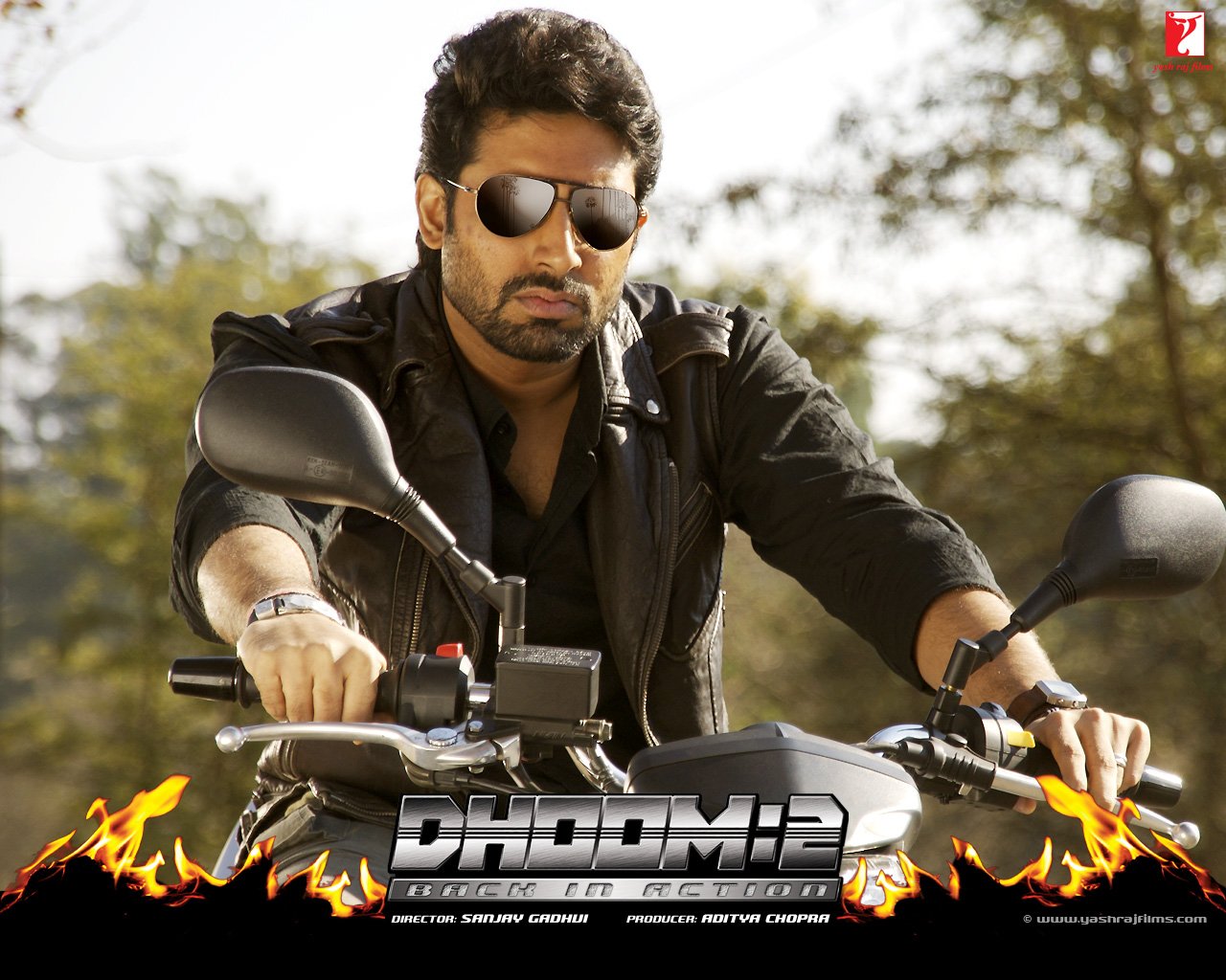 Dhoom 2 Back in Action - High-Quality Bollywood DVD with English Subtitles | Perfect for Movie Nights, Birthday Gifts & Bollywood Fans