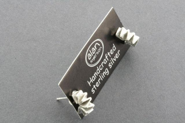 Crinkle Stud Earrings for Women - Trendy Sparkling Rhinestone Jewelry for Parties, Weddings & Daily Wear
